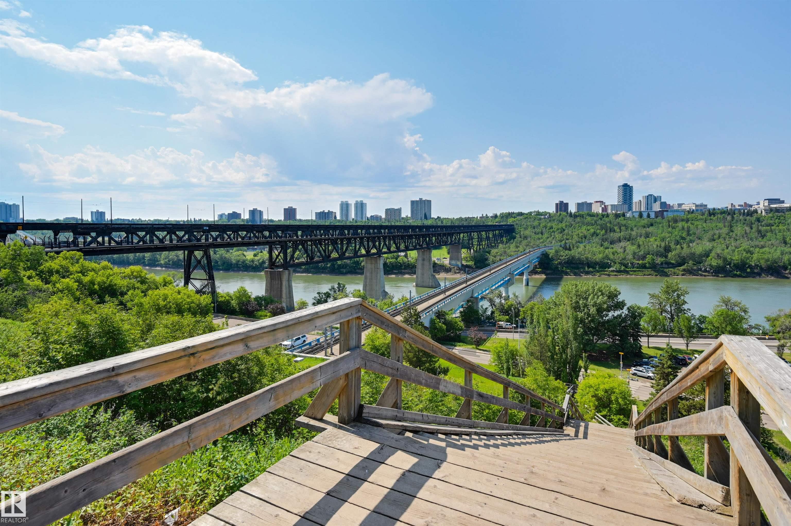 https://zimg.paragon.ice.com/ParagonImages/Property/PM/RAE/225393972/49/0/0/d83670ca79435ca66ea39e670e1e3657/1/b0e6911199bfd8bd036613f3101aab75/225393972-87E75A61-F72C-453B-94C1-B9BAFA2C387F.JPG