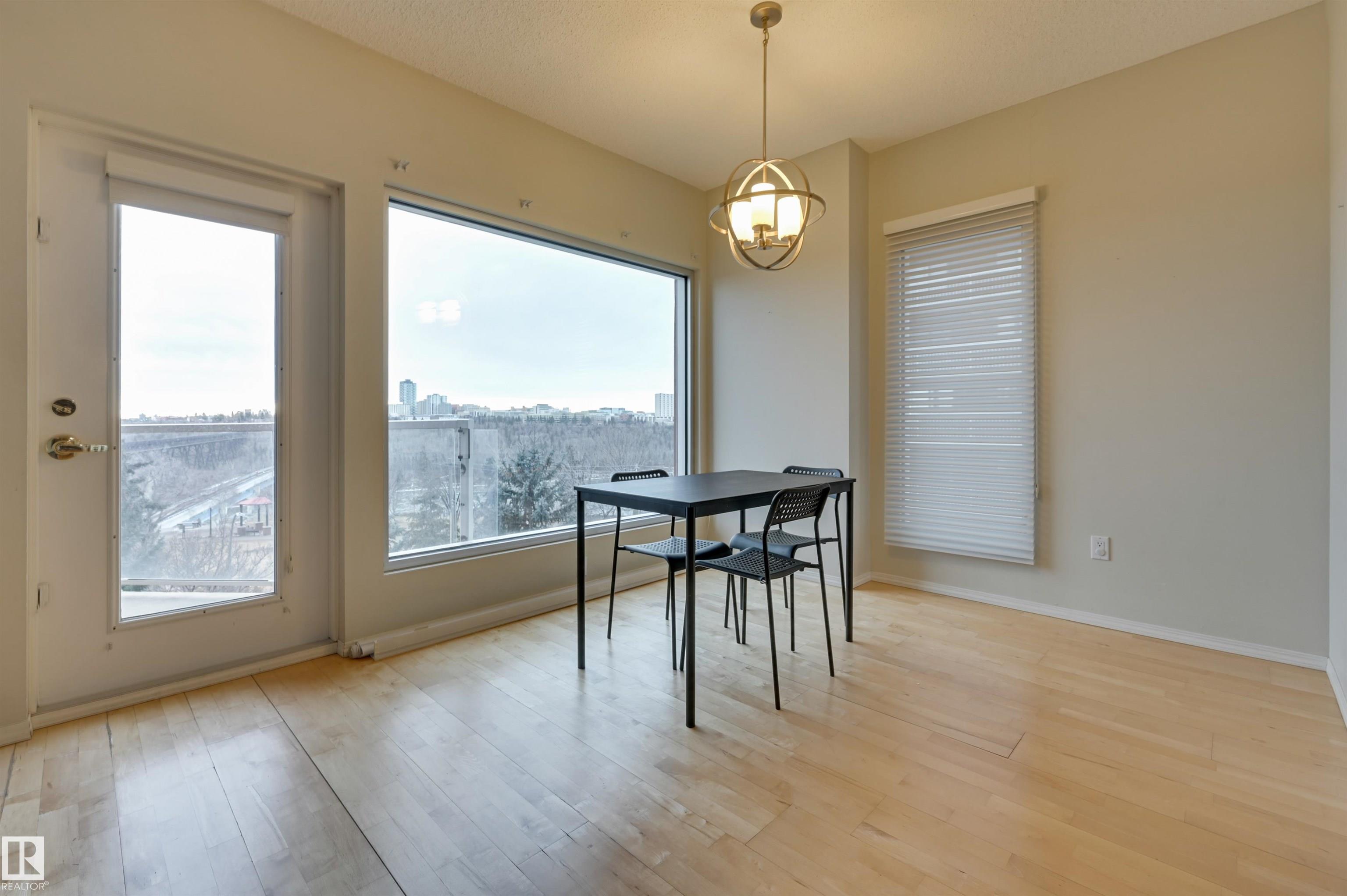 Photo 8 at 501 - 9708 110 Street NW, Wîhkwêntôwin, Edmonton