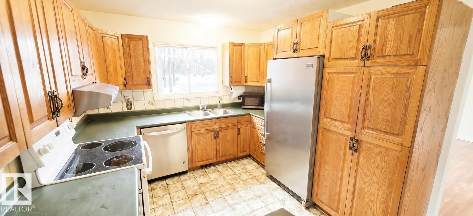 Photo 18 at 22443 Twp Road 512, Lindberg, Rural Strathcona County