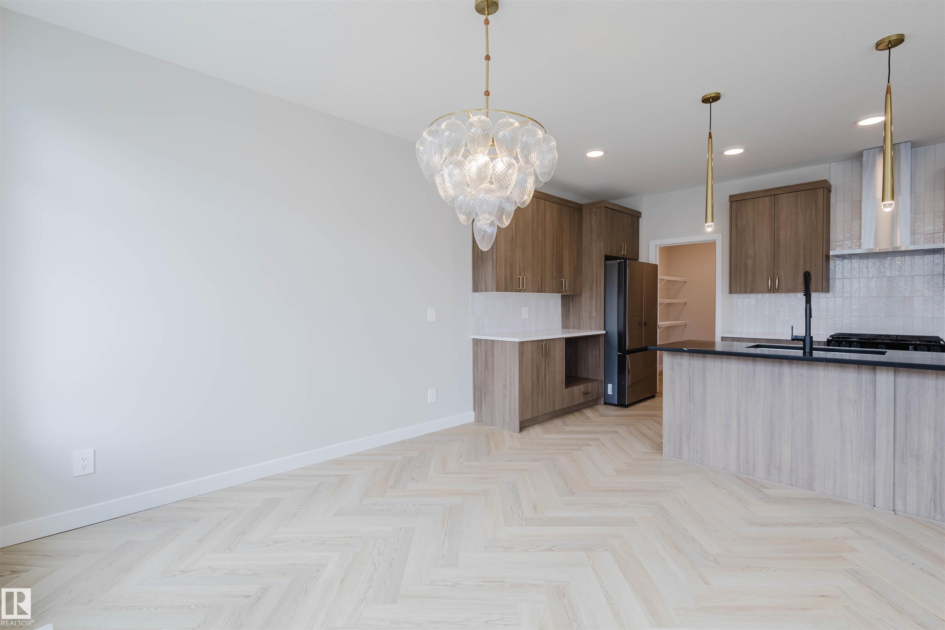 Photo 17 at 20632 43 Avenue NW, Edgemont, Edmonton