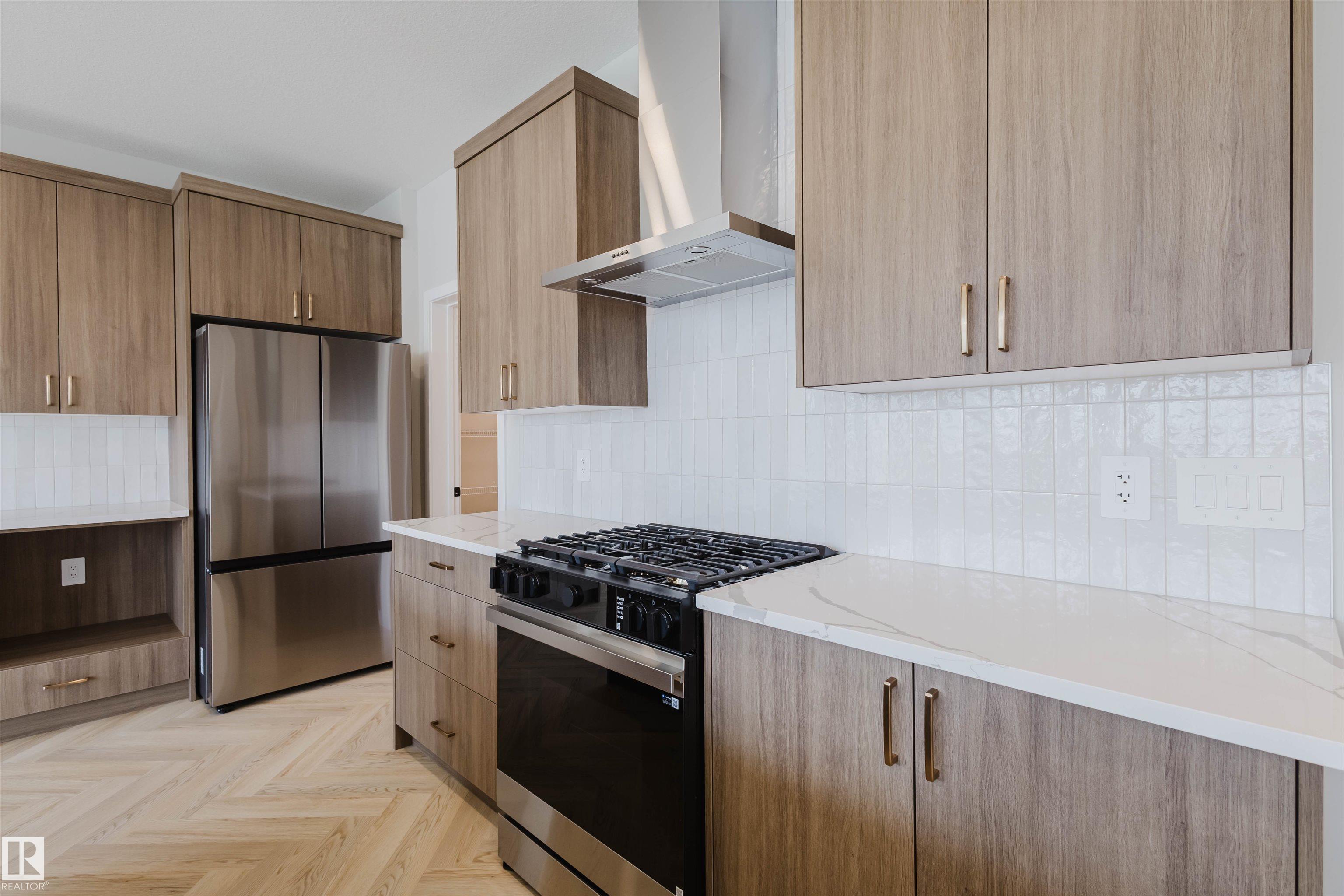 Photo 8 at 20632 43 Avenue NW, Edgemont, Edmonton