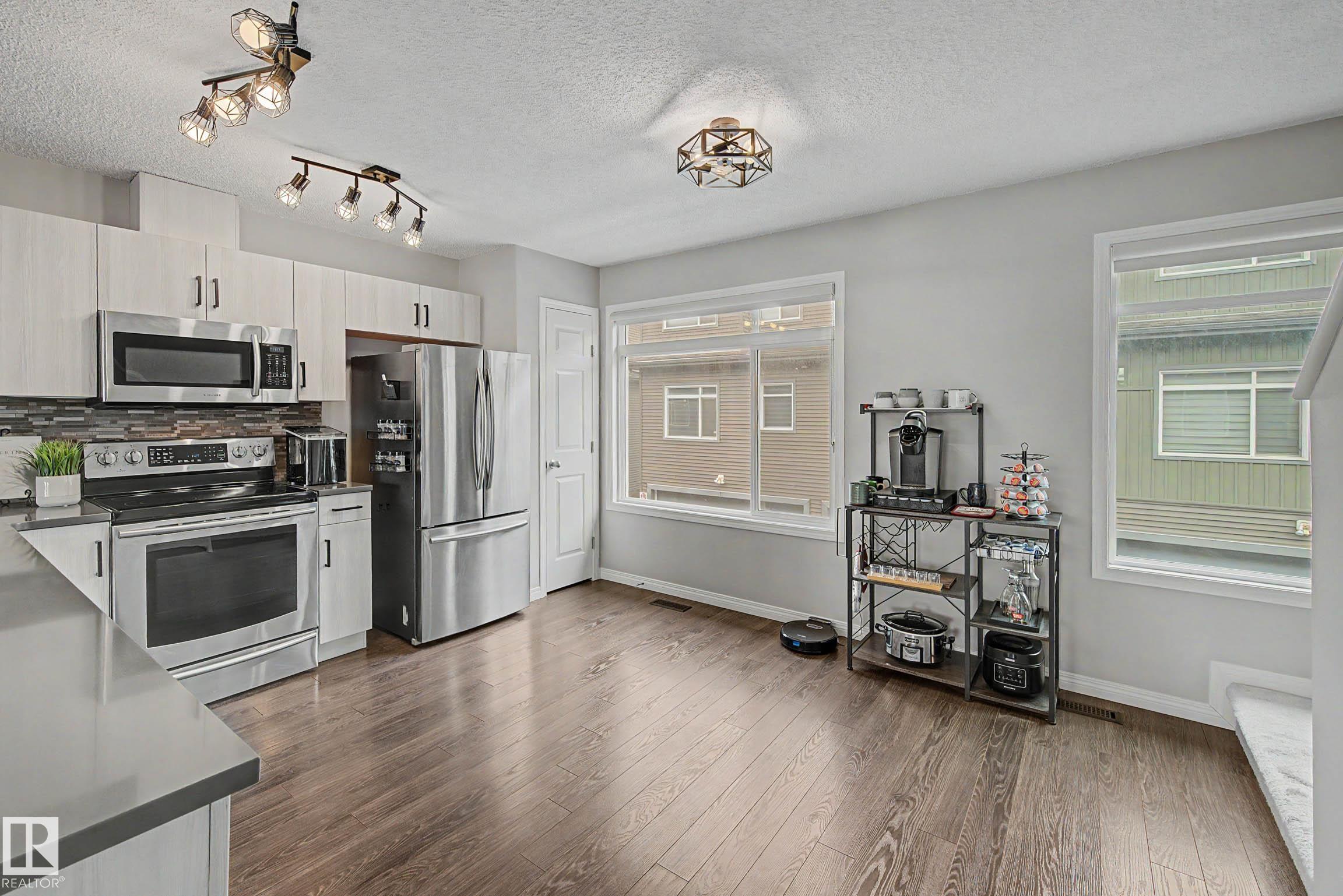 Photo 7 at 51 - 7503 Getty Gate NW, Granville, Edmonton