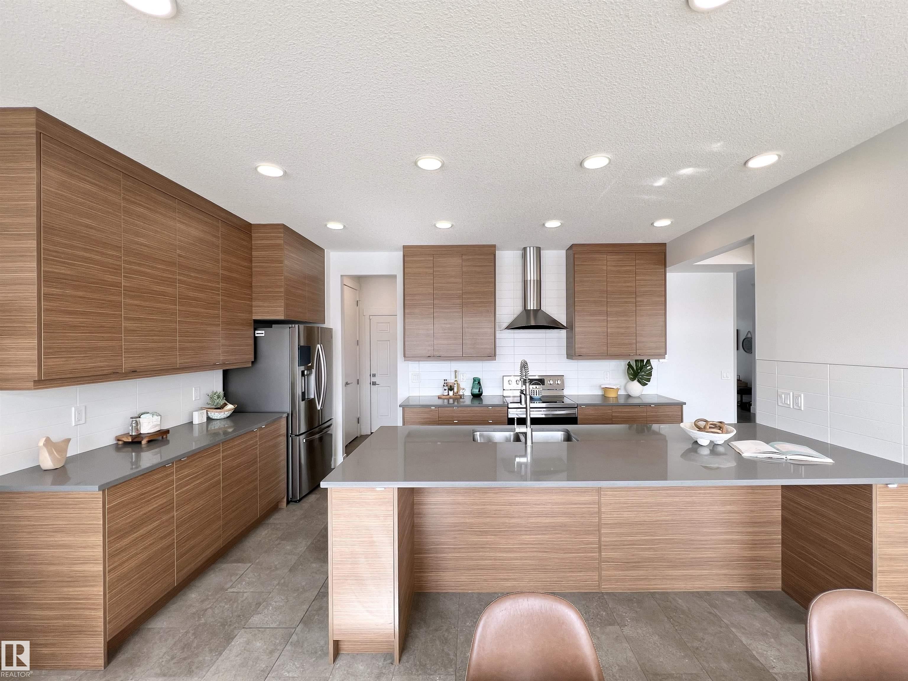 Photo 13 at 6055 King Landing SW, Keswick, Edmonton