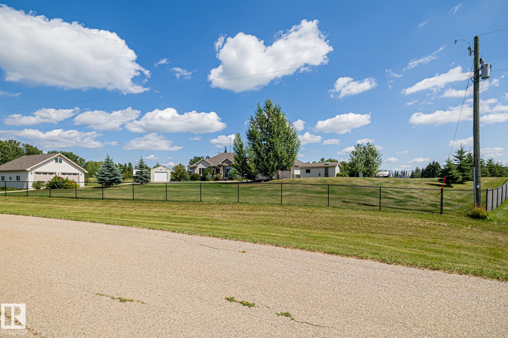 Photo 58 at 13 - 1307 Twp Road 533, Hill Valley Estates, Rural Parkland County