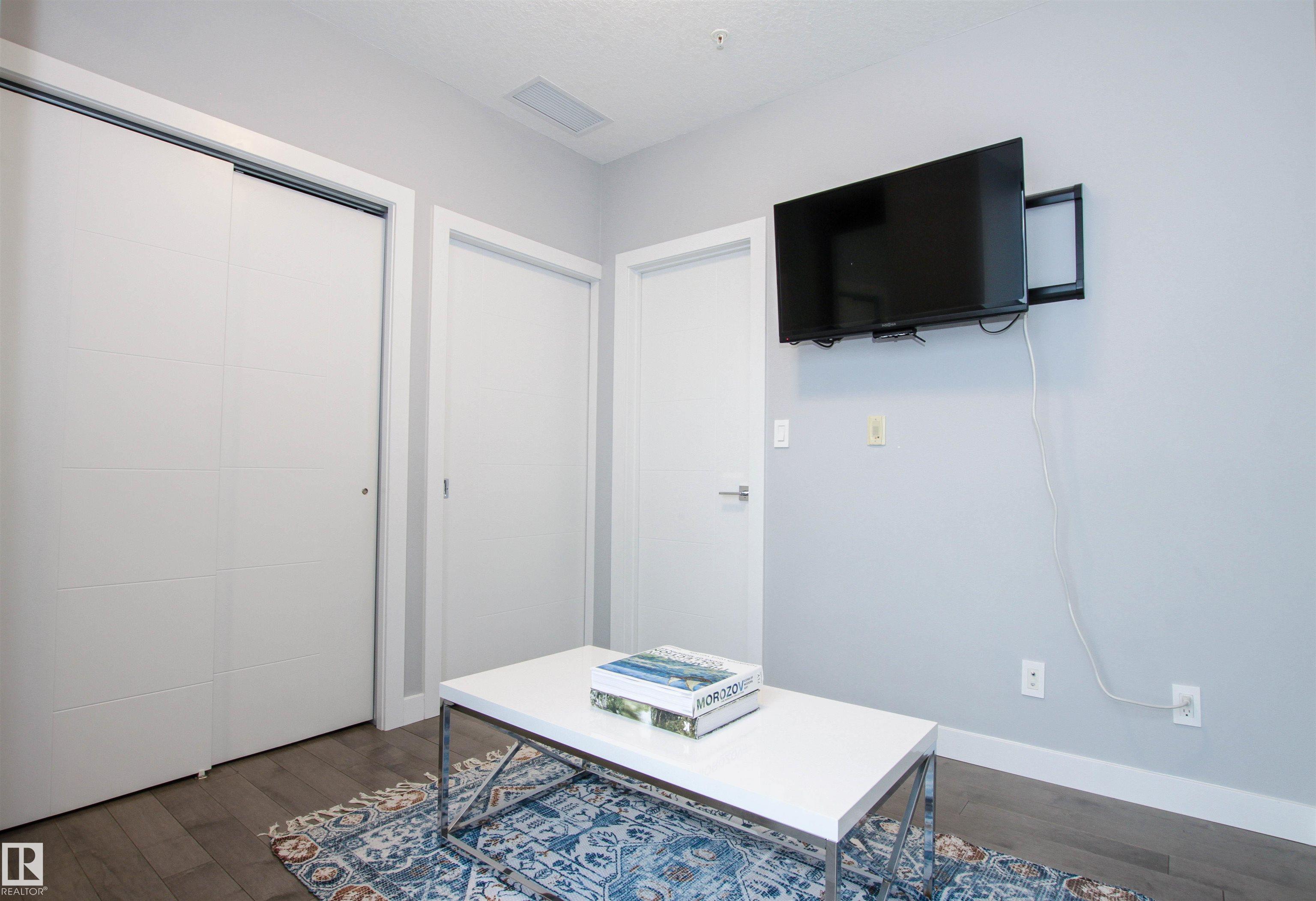 Photo 19 at 2003 - 10238 103 Street NW, Downtown, Edmonton