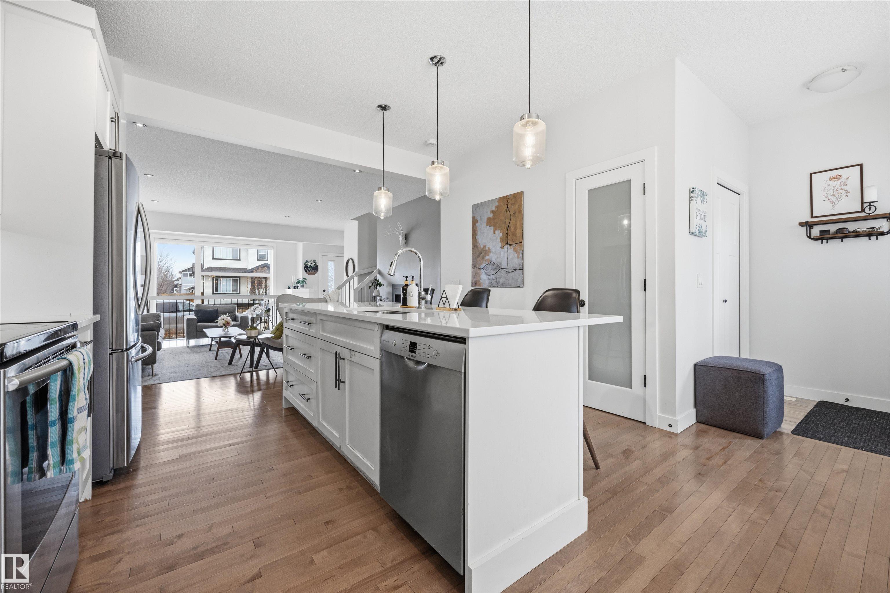 Photo 8 at 7123 Cardinal Way SW, Chappelle Area, Edmonton