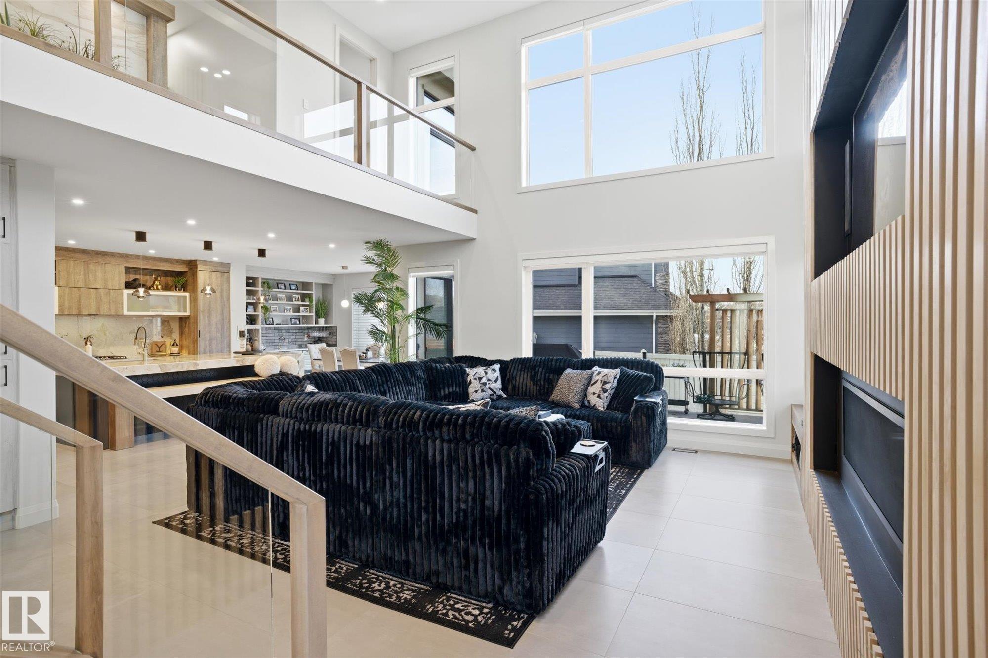 Photo 11 at 2503 Cameron Ravine Landing NW, Cameron Heights, Edmonton