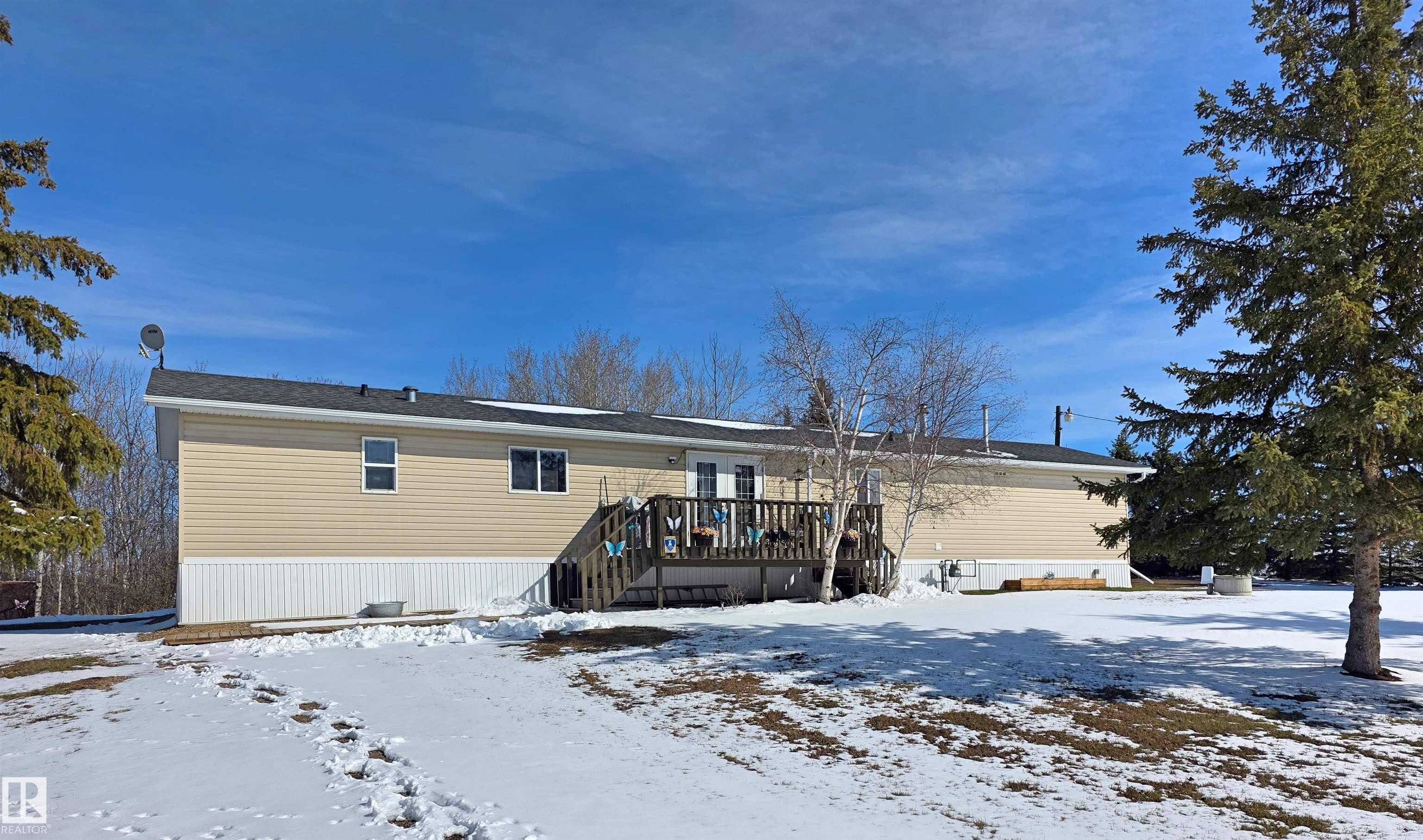 274, 273 & 275 57201 Range Road 102