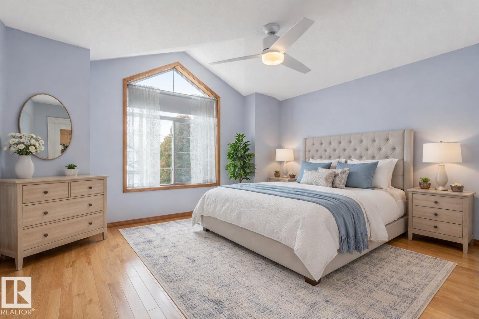 https://zimg.paragon.ice.com/ParagonImages/Property/PM/RAE/225394078/15/0/0/1ddb6e170fae09143c16be551a6ebad6/1/11921e81bb3f074536a236b0a993da14/225394078-0e327626-7649-45d4-9ce9-23dcd35cfc87.JPG