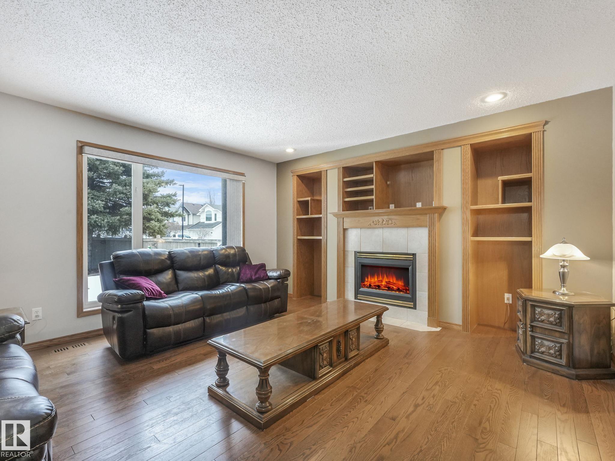 Picture for 11704 11 AV NW