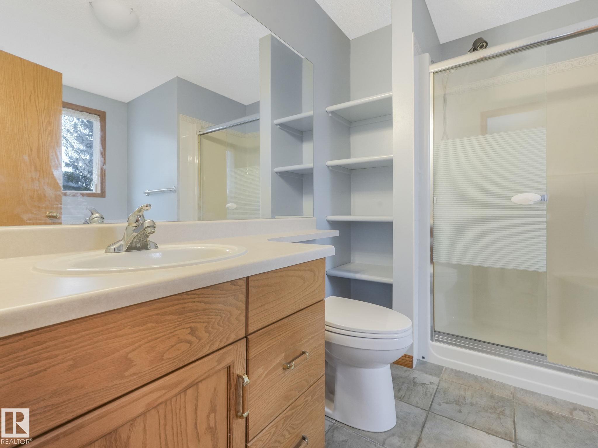 https://zimg.paragon.ice.com/ParagonImages/Property/PM/RAE/225394078/25/0/0/84a99e077de2e8c552122e7a16ae2699/1/11921e81bb3f074536a236b0a993da14/225394078-719fb5e7-83d7-44d7-a9af-92930db6d121.JPG