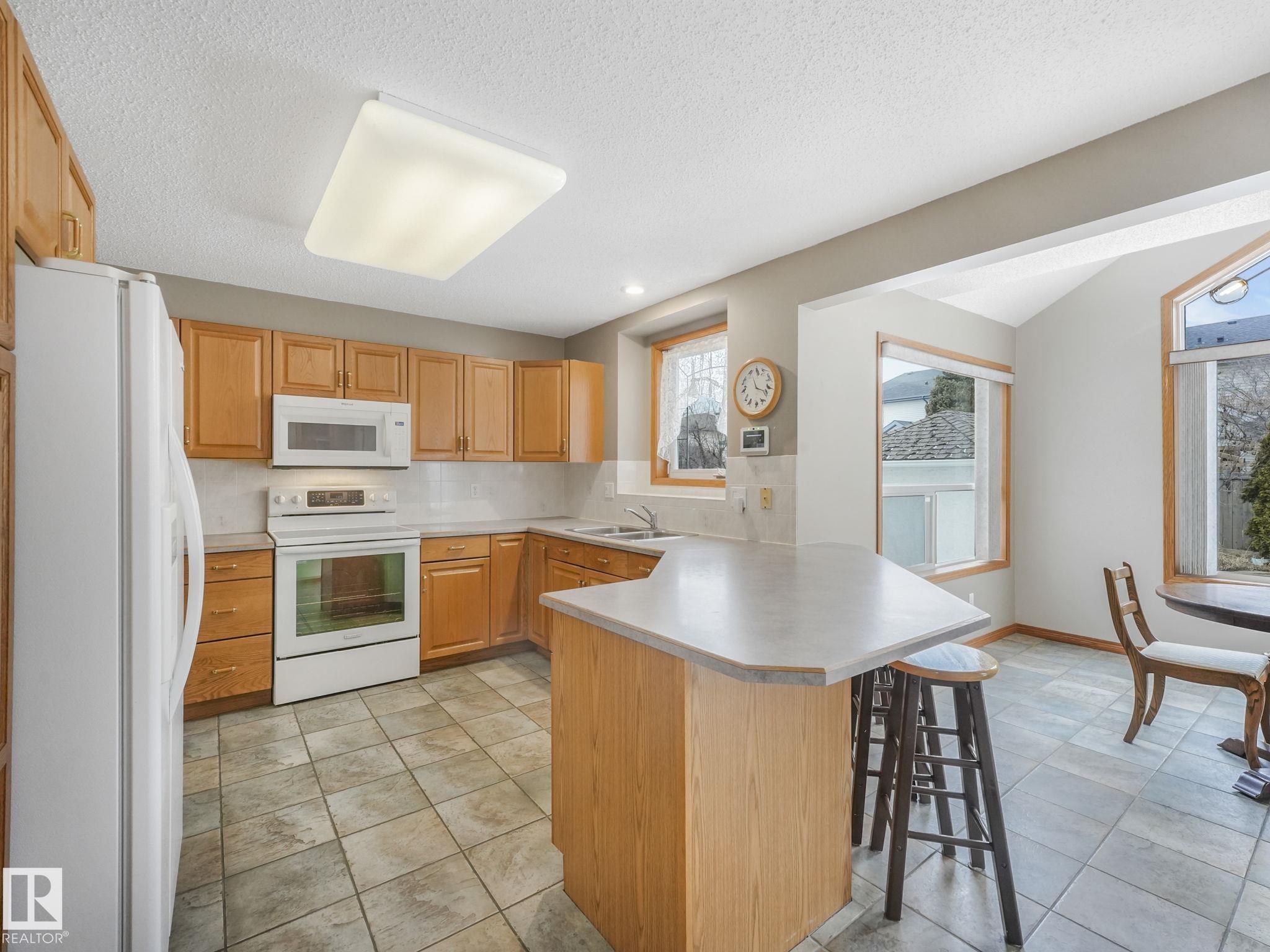 Picture for 11704 11 AV NW