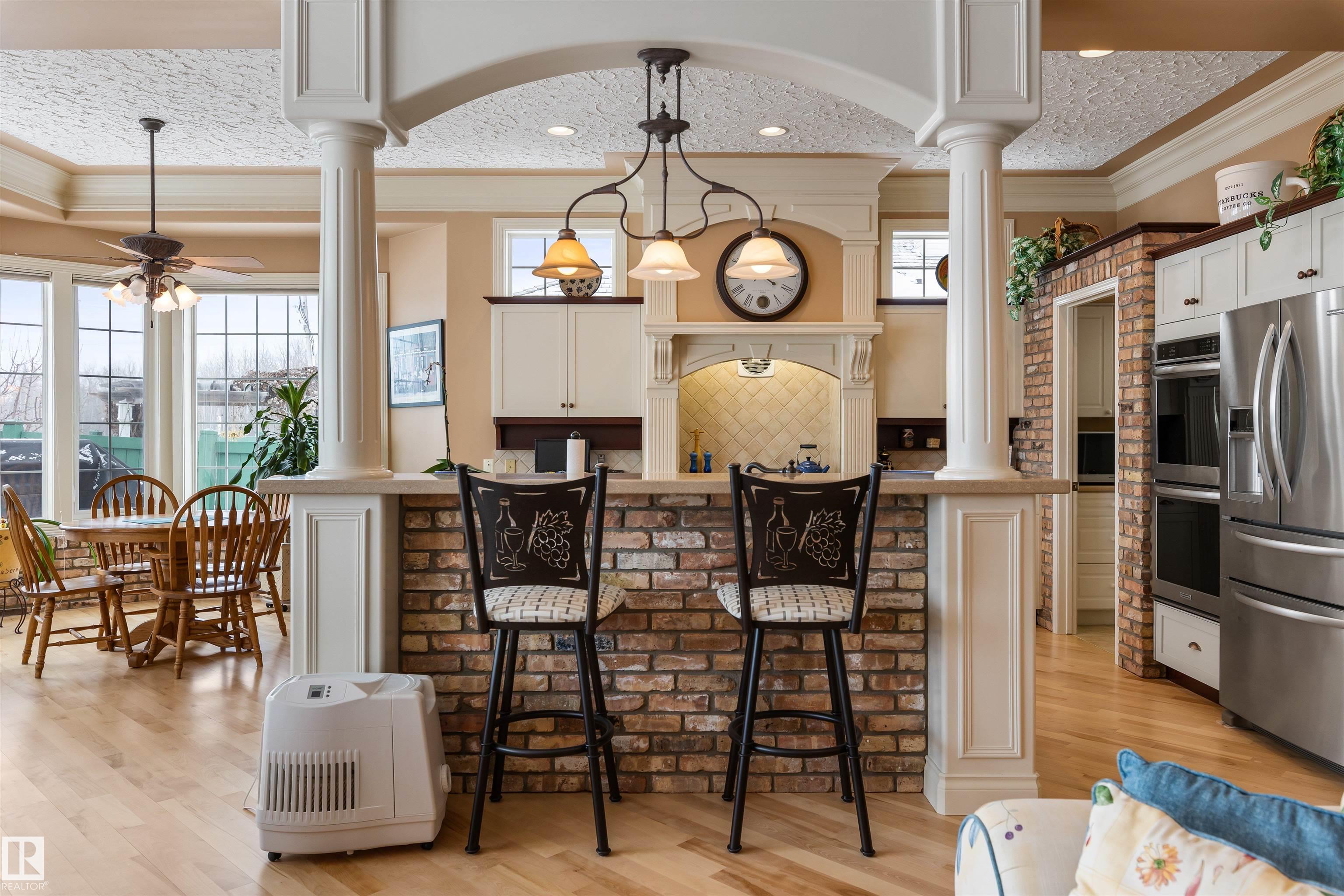 Photo 13 at 4 Placer Close, Pineview, St. Albert