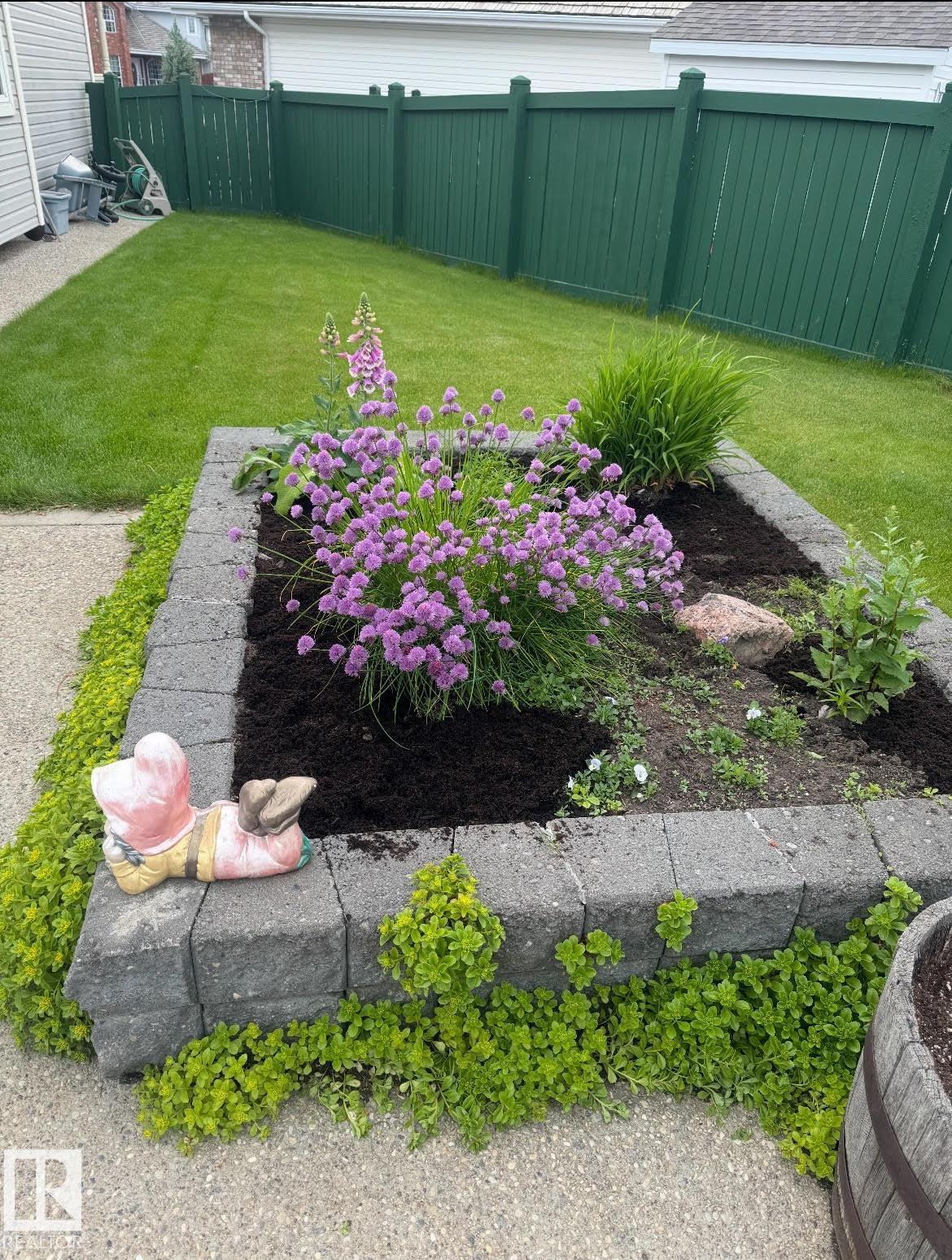 Photo 48 at 4 Placer Close, Pineview, St. Albert