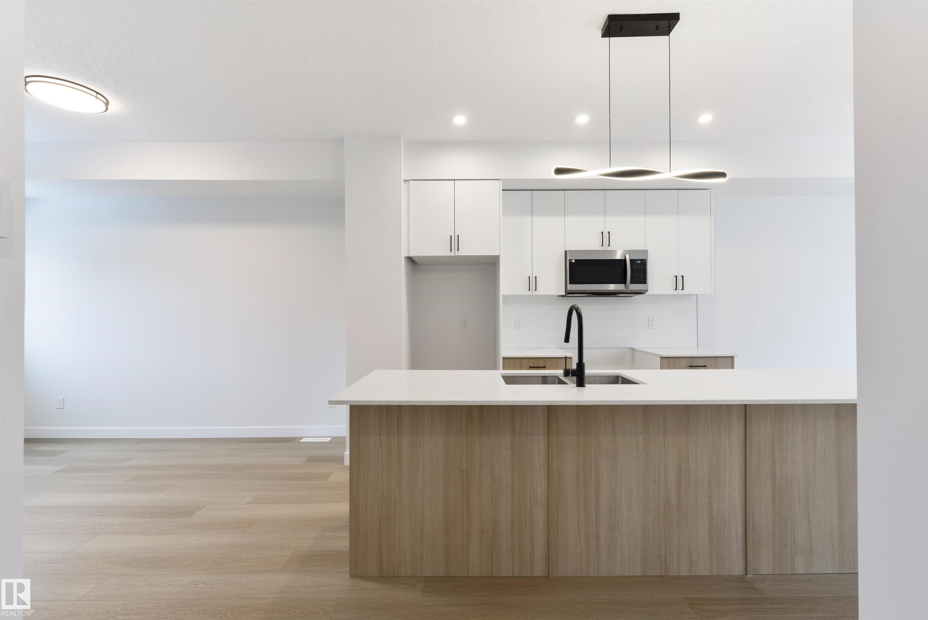 Photo 11 at 49 - 18120 28 Avenue SW, Keswick, Edmonton