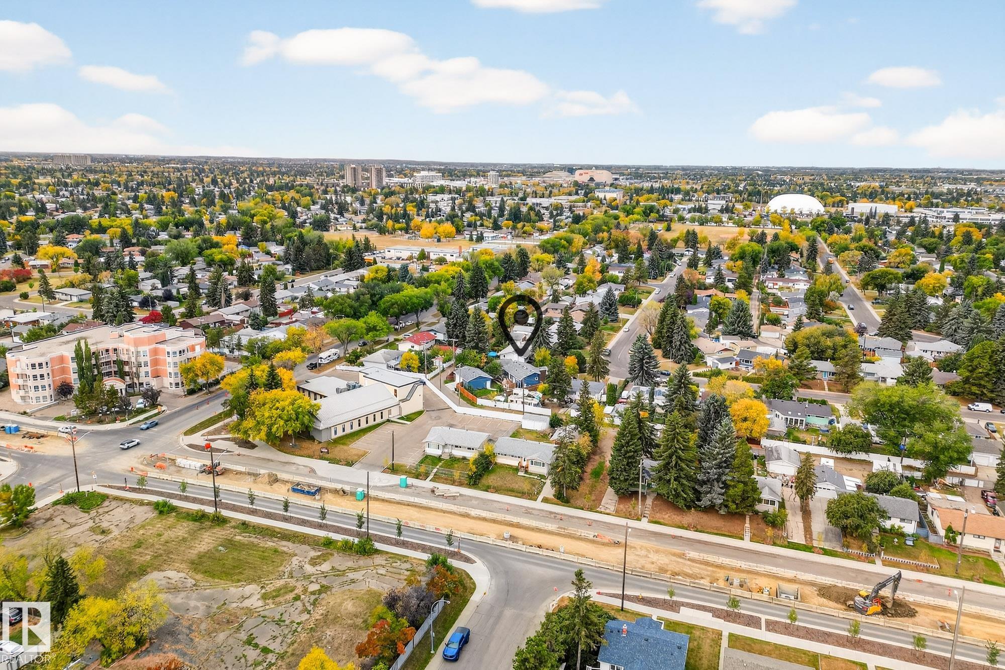 Photo 54 at 15701 92a Avenue NW, Meadowlark Park, Edmonton