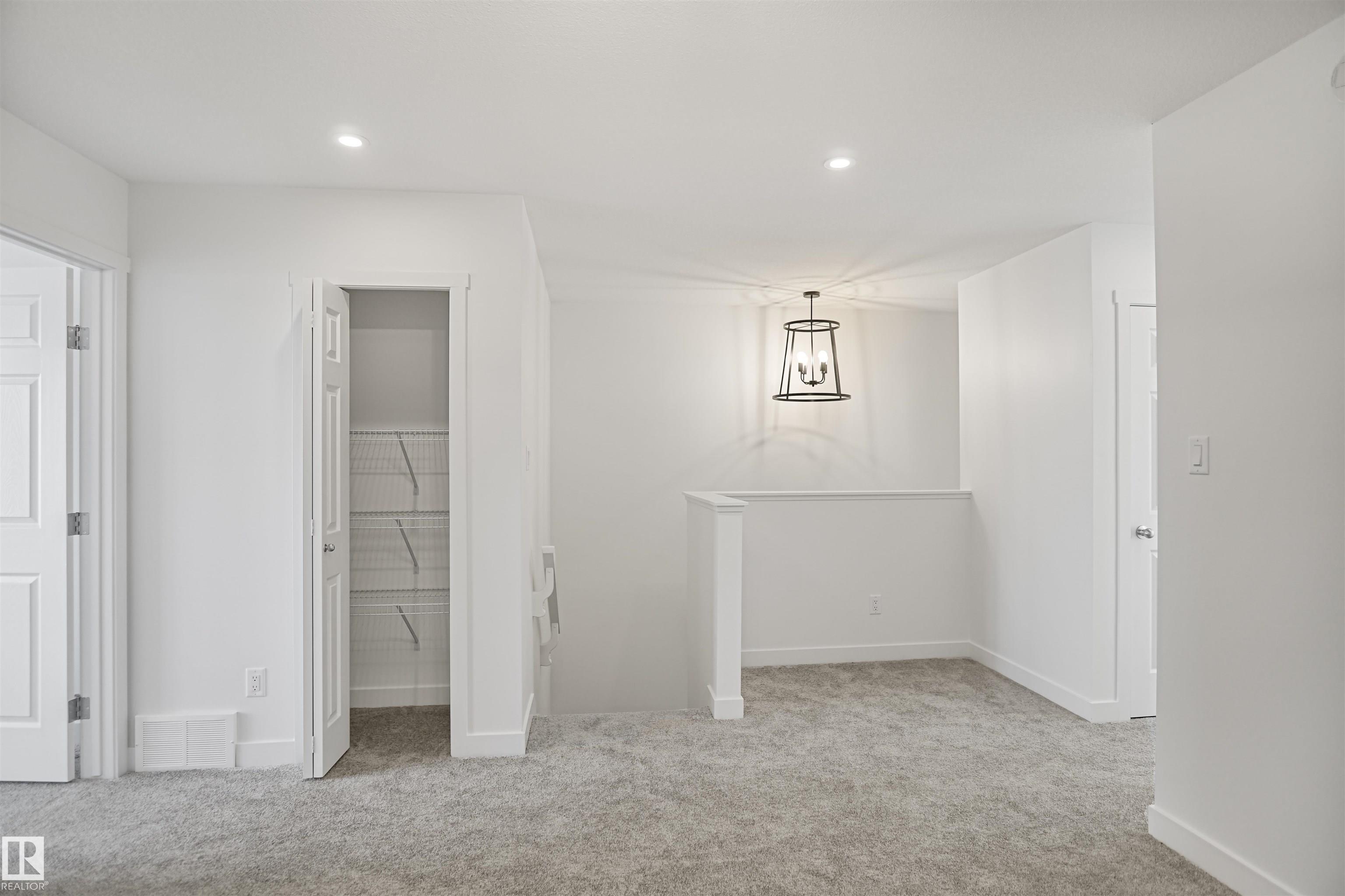 Photo 14 at 1232 Mcleod Avenue, Easton, Spruce Grove