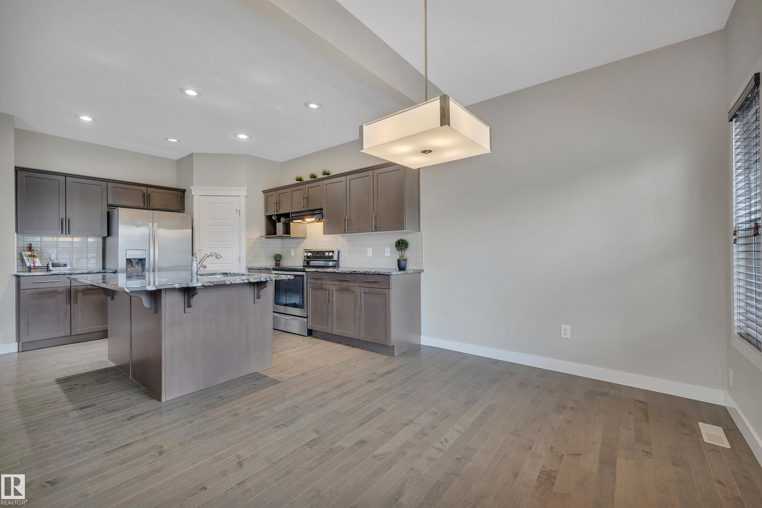 https://zimg.paragon.ice.com/ParagonImages/Property/PM/RAE/225394106/17/0/0/478eebd8eecf105f2ec3c4b1de8a3aa2/1/12dc4f622f12b4c2775abf7b24dcbeb9/225394106-3d15ef76-840d-4a73-89d9-a0fd70af8b59.JPG