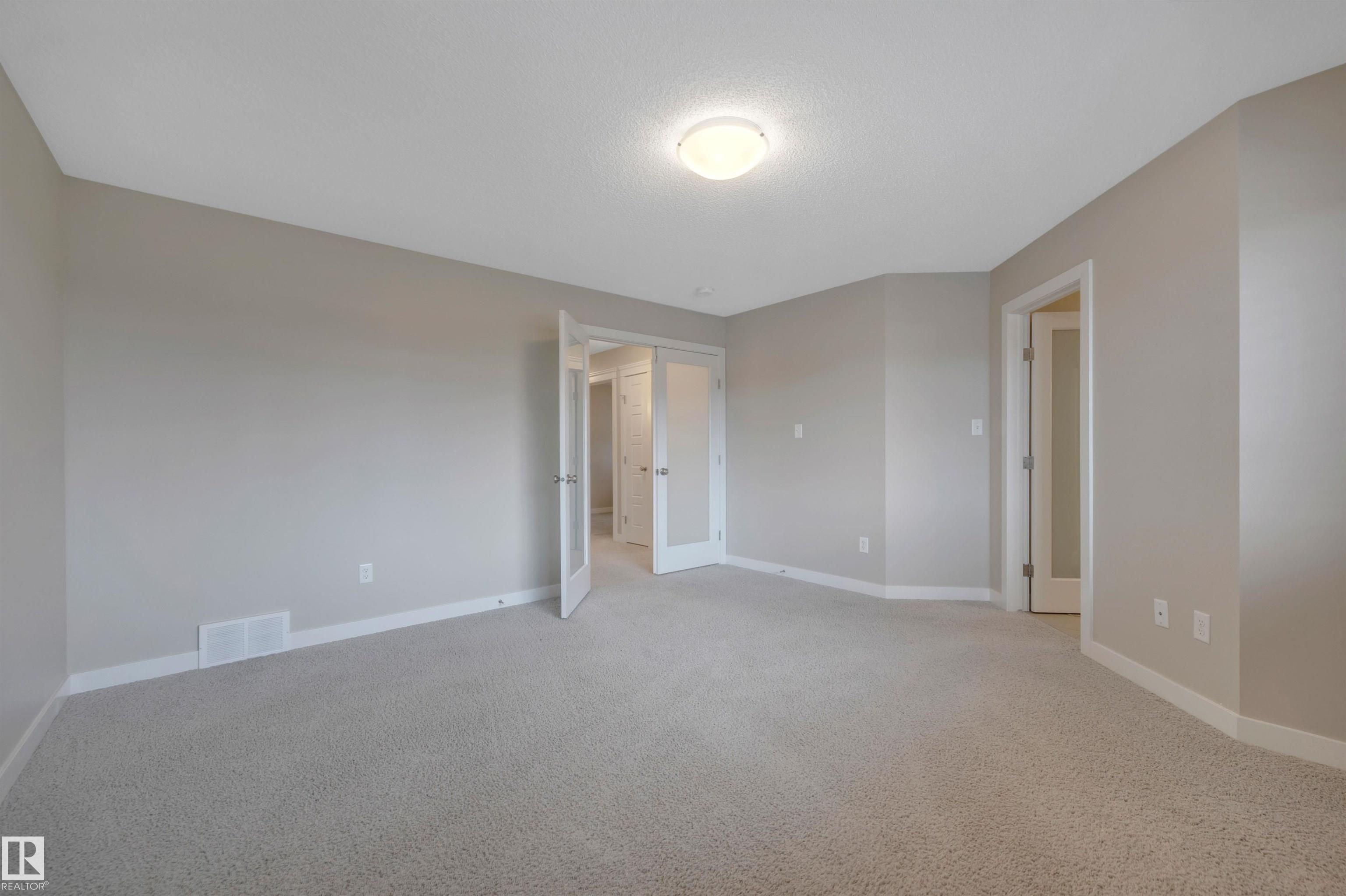 https://zimg.paragon.ice.com/ParagonImages/Property/PM/RAE/225394106/36/0/0/db6076feed0298297a4bc2a14388a8d7/1/12dc4f622f12b4c2775abf7b24dcbeb9/225394106-3bbd2361-bcac-4b7c-80a9-121567036e00.JPG