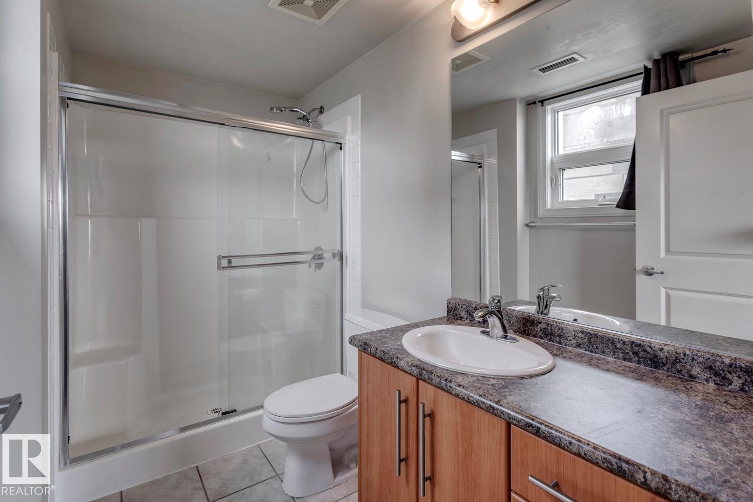 https://zimg.paragon.ice.com/ParagonImages/Property/PM/RAE/225394111/19/0/0/8ef54f8399f70de97daaf62f60dbd72d/1/6708204fde873f6440084d2b5edbd929/225394111-9d472d87-1fdb-4de8-a8e2-2dfeb5d6deb5.JPG
