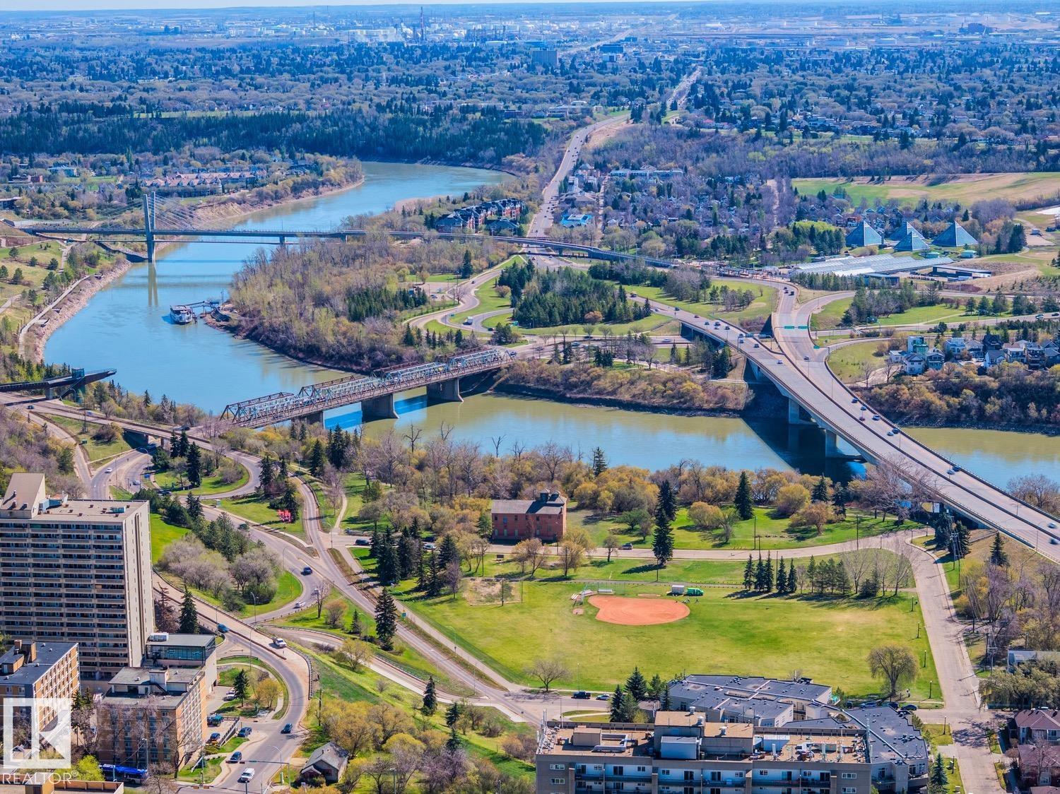 https://zimg.paragon.ice.com/ParagonImages/Property/PM/RAE/225394111/38/0/0/7676c9c9025f19ffcf77ee1c9c274619/1/6708204fde873f6440084d2b5edbd929/225394111-1c15457e-0d2c-47e8-84cc-f5c22b104ac5.JPG
