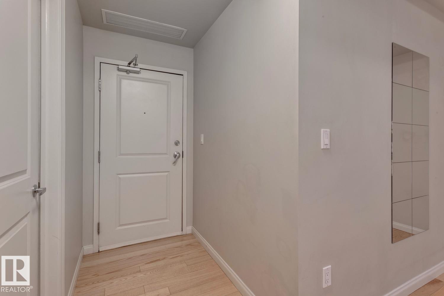 https://zimg.paragon.ice.com/ParagonImages/Property/PM/RAE/225394111/6/0/0/554e72c31414c99c373345be55a43319/1/6708204fde873f6440084d2b5edbd929/225394111-53396ac0-634d-46dc-808c-c04f57f9700a.JPG
