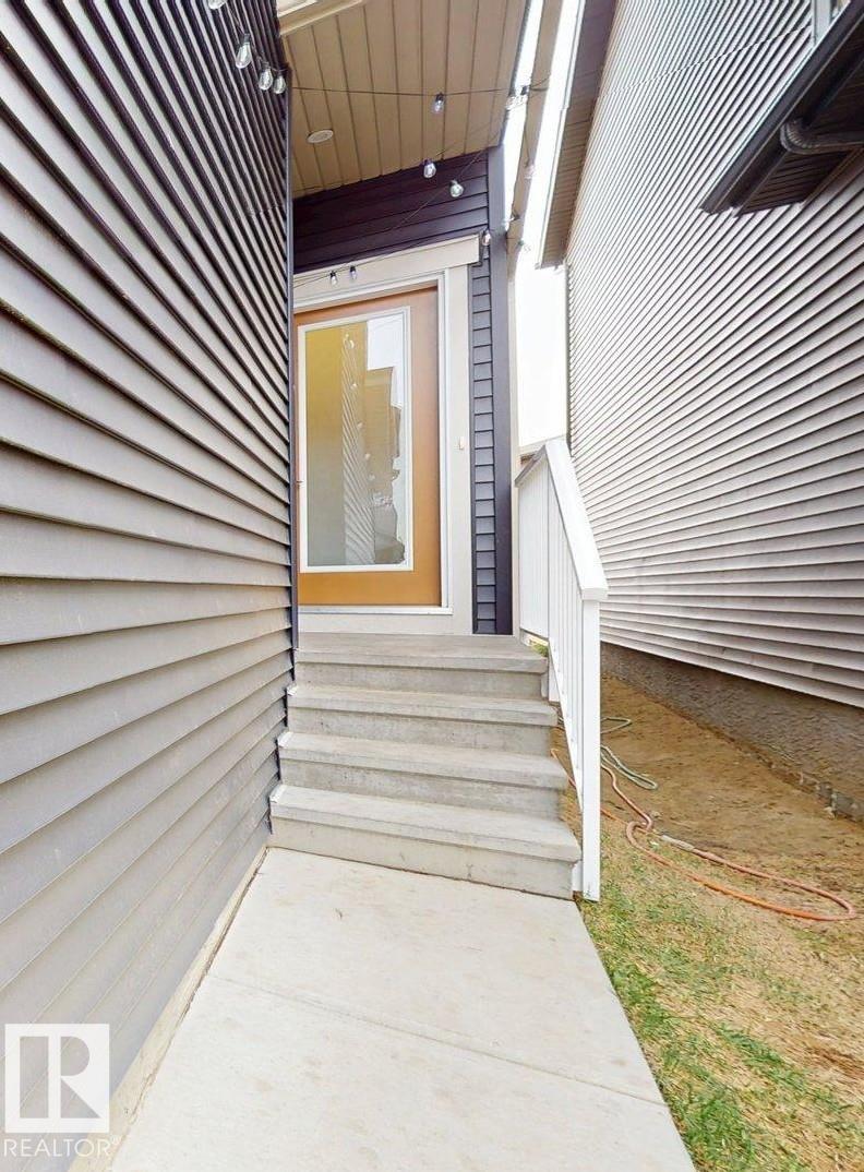 Photo 4 at 1143 Plum Lane SW, The Orchards At Ellerslie, Edmonton