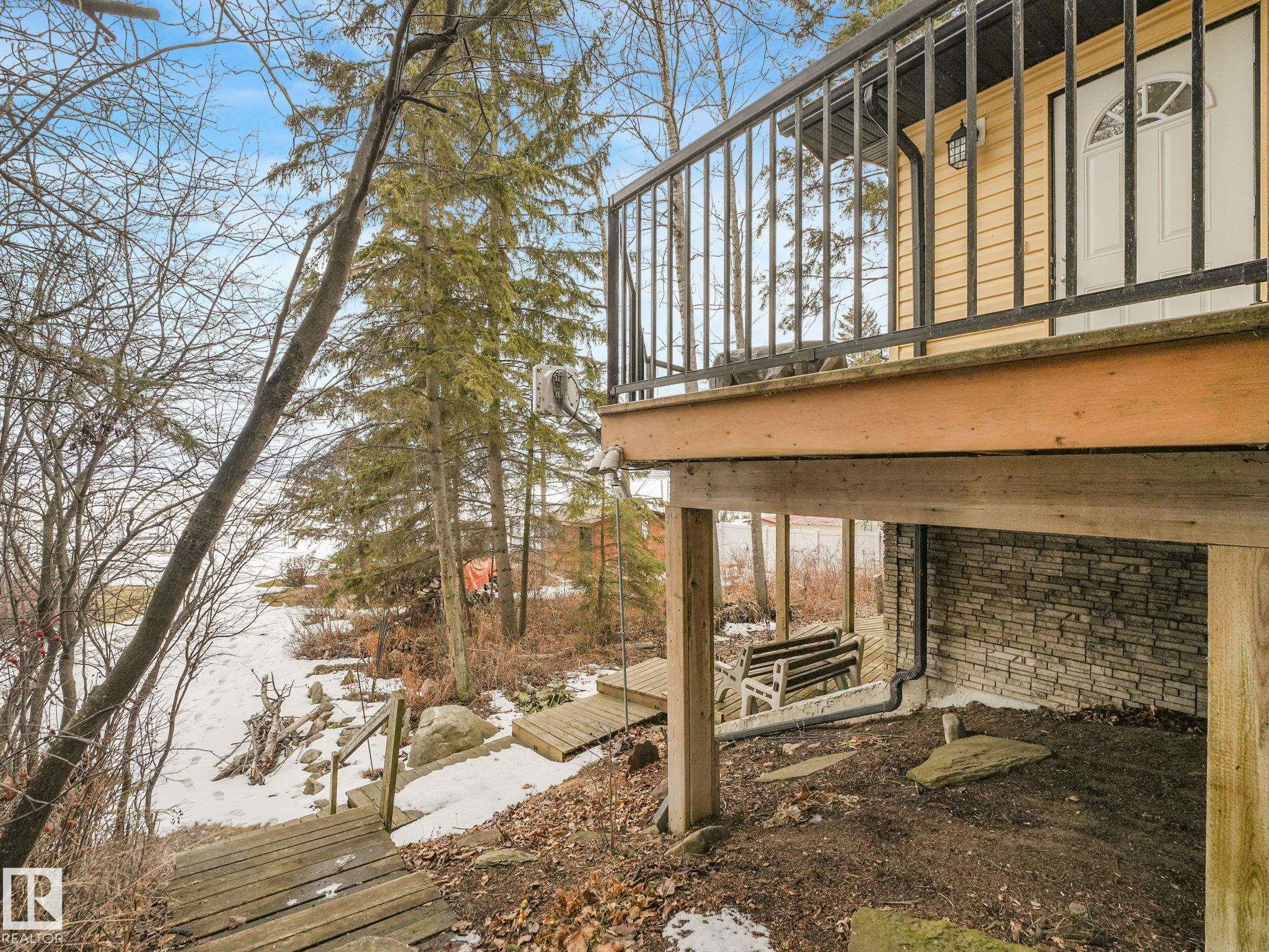 Photo 59 at 90 - 2001 Twp Road, Mitchell Beach, Rural Leduc County