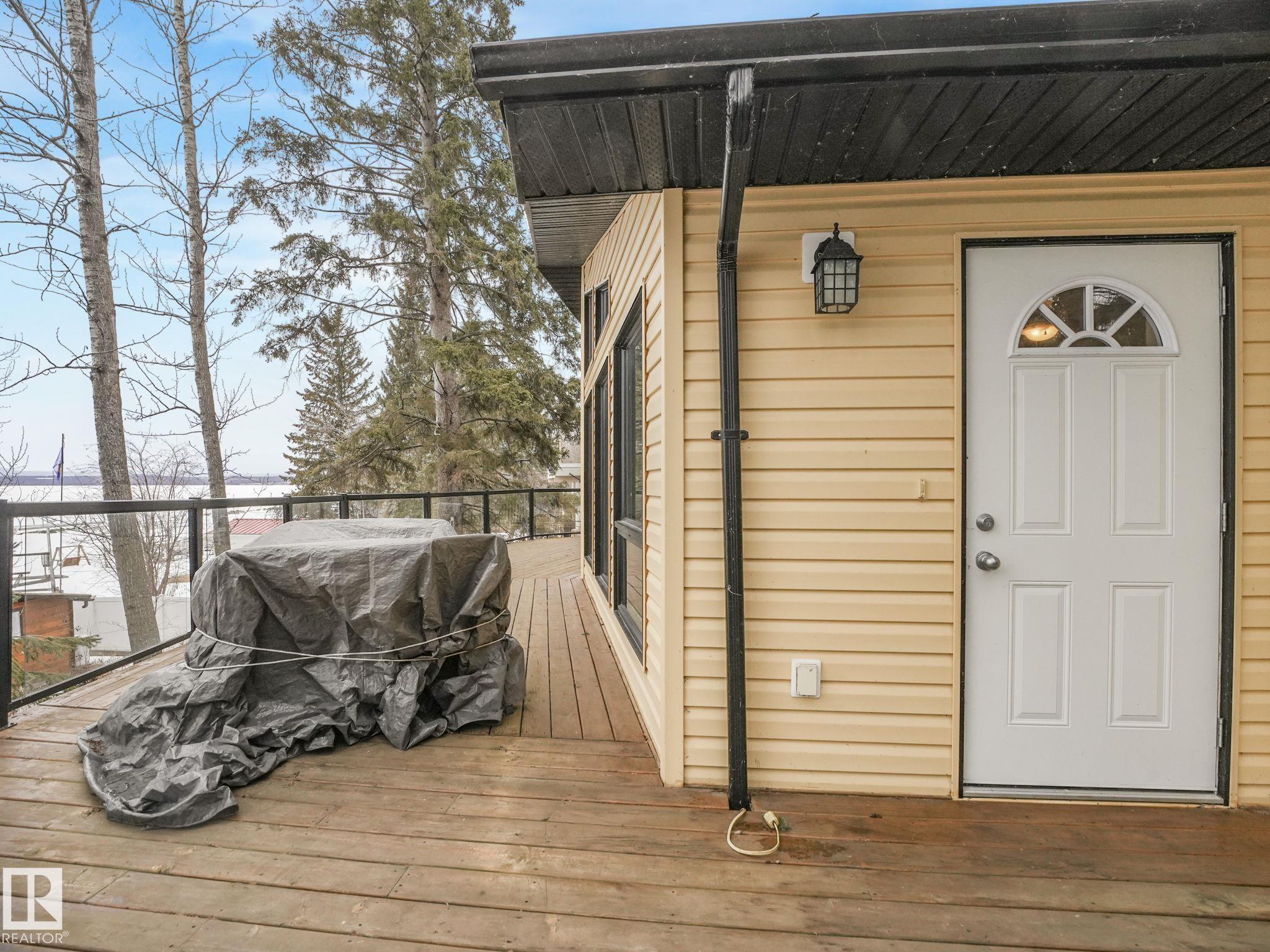 Photo 60 at 90 - 2001 Twp Road, Mitchell Beach, Rural Leduc County