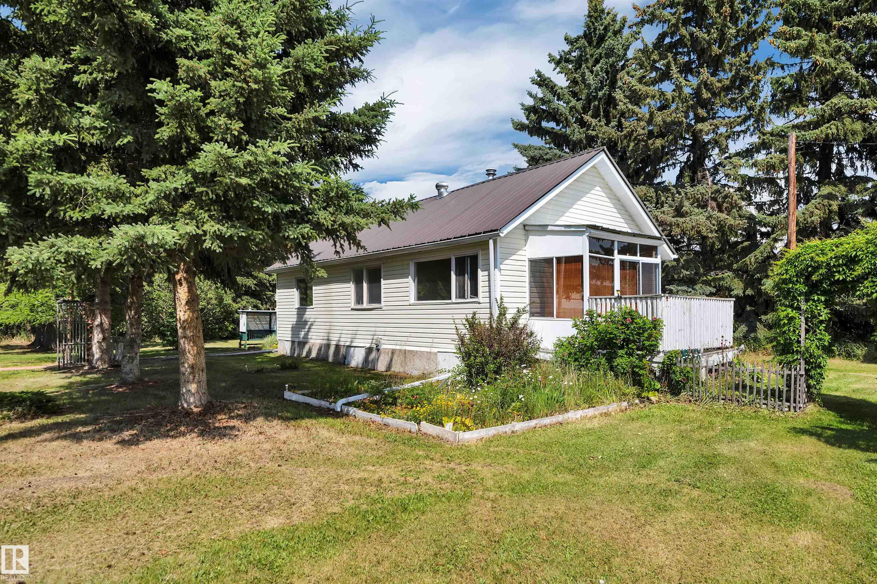 Photo 34 at 2137 Twp Road 490, None, Rural Leduc County