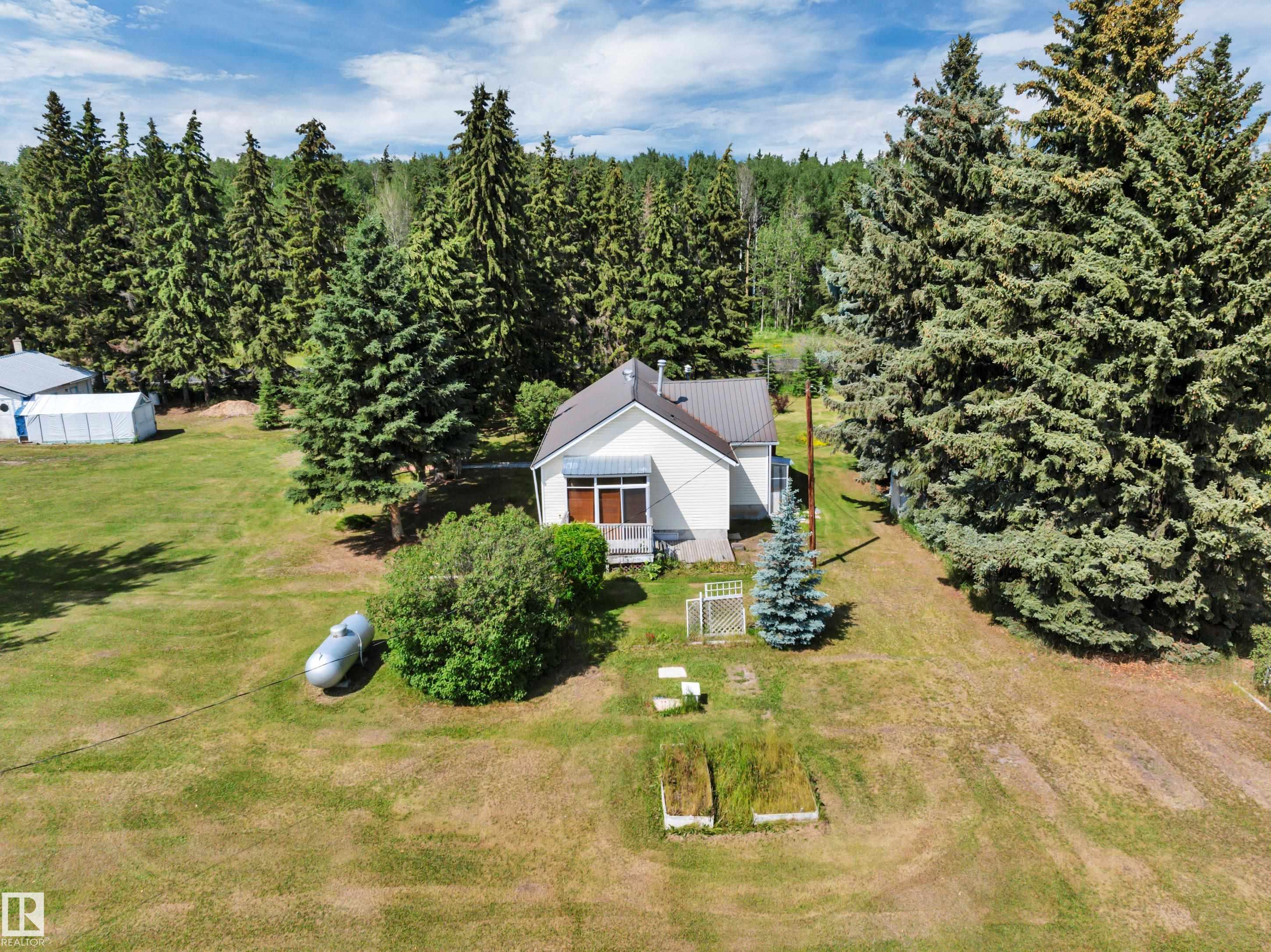 Photo 39 at 2137 Twp Road 490, None, Rural Leduc County