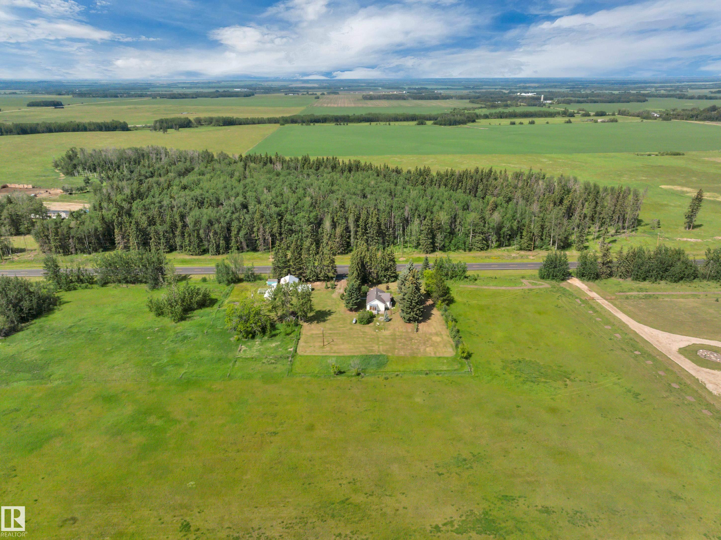 Photo 49 at 2137 Twp Road 490, None, Rural Leduc County