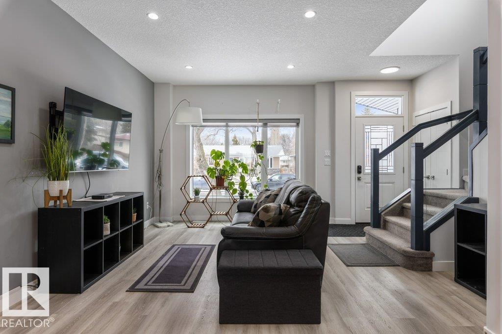 Picture for 11029 150 ST NW