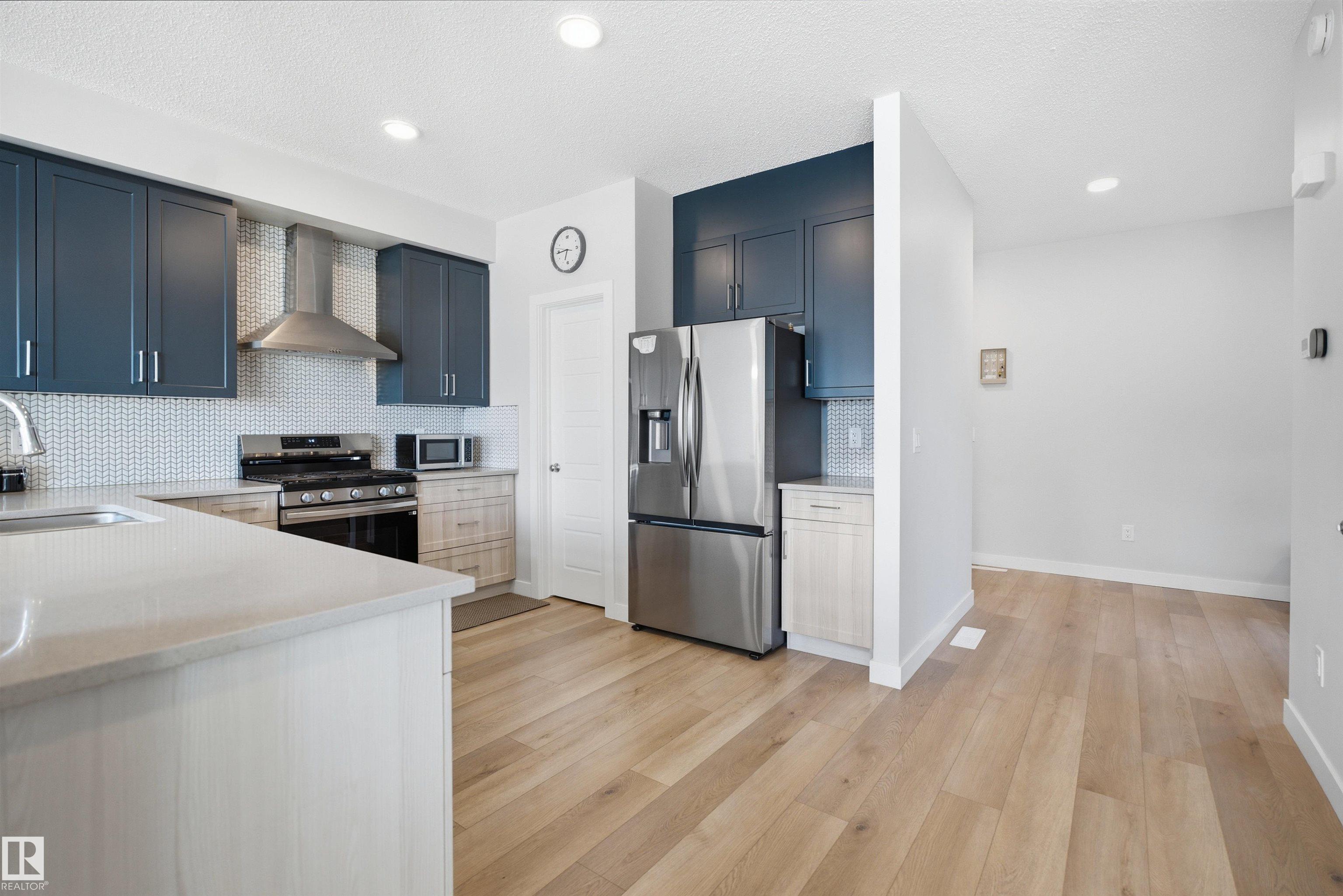 Photo 11 at 7017 54 Avenue, Elan, Beaumont