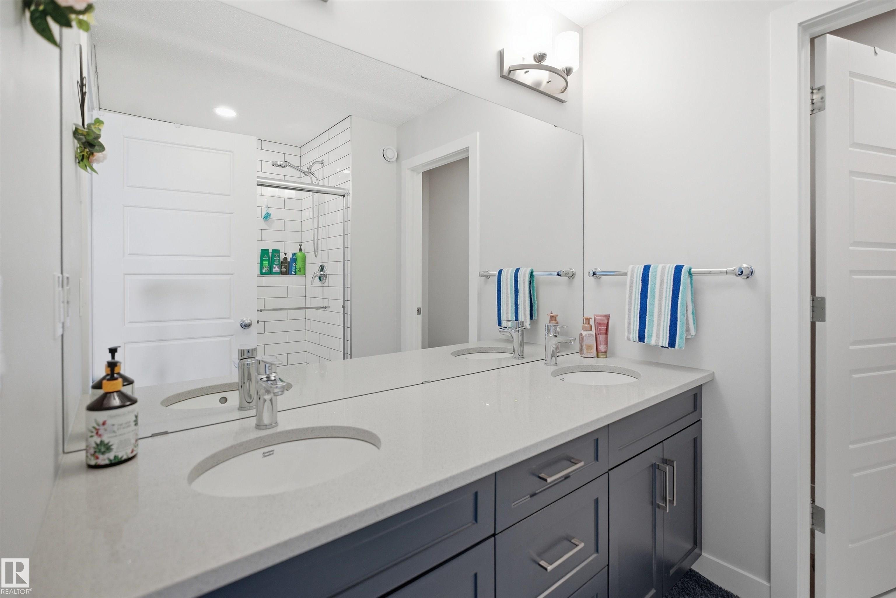 Photo 34 at 7017 54 Avenue, Elan, Beaumont