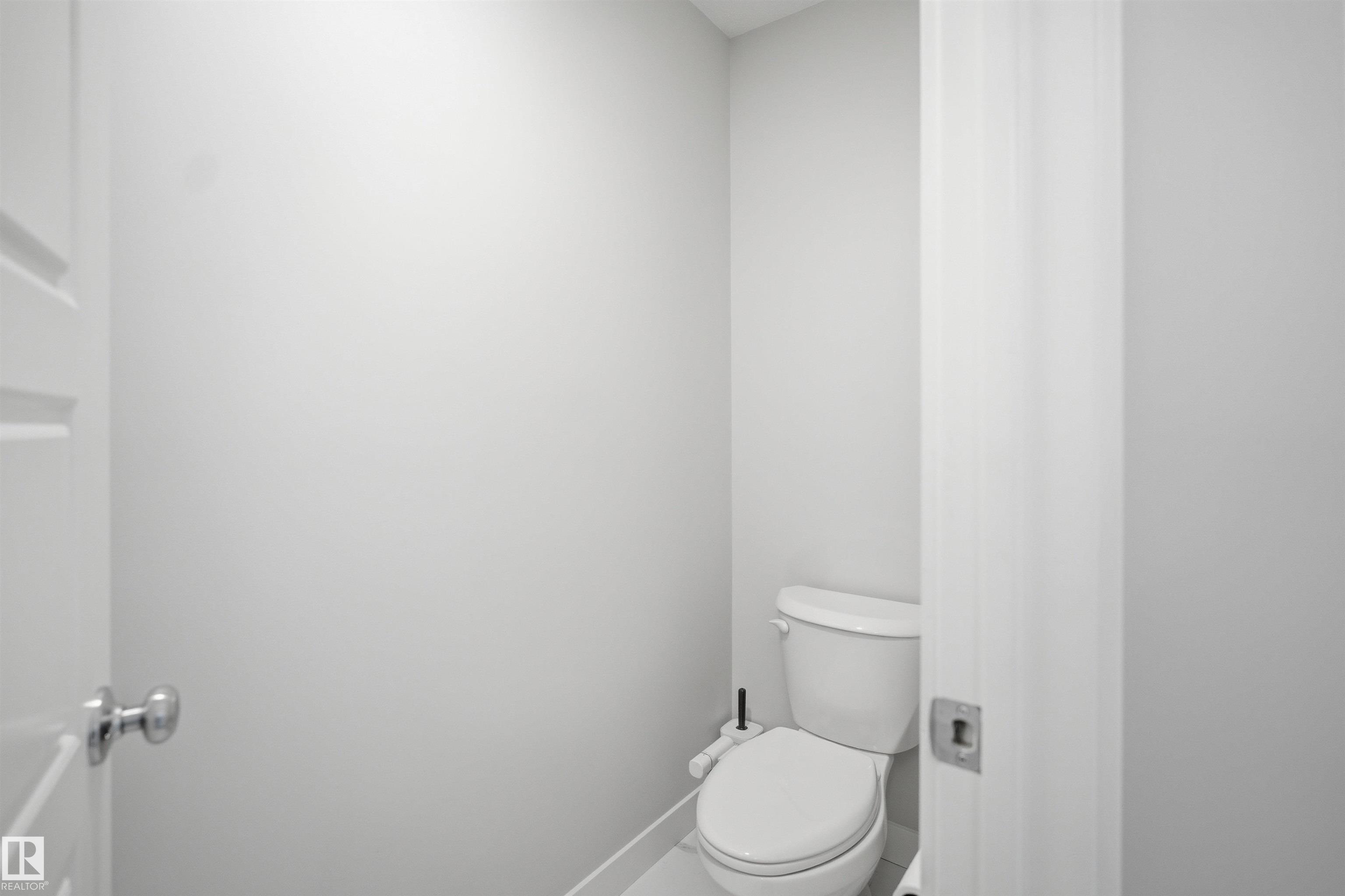 Photo 37 at 7017 54 Avenue, Elan, Beaumont