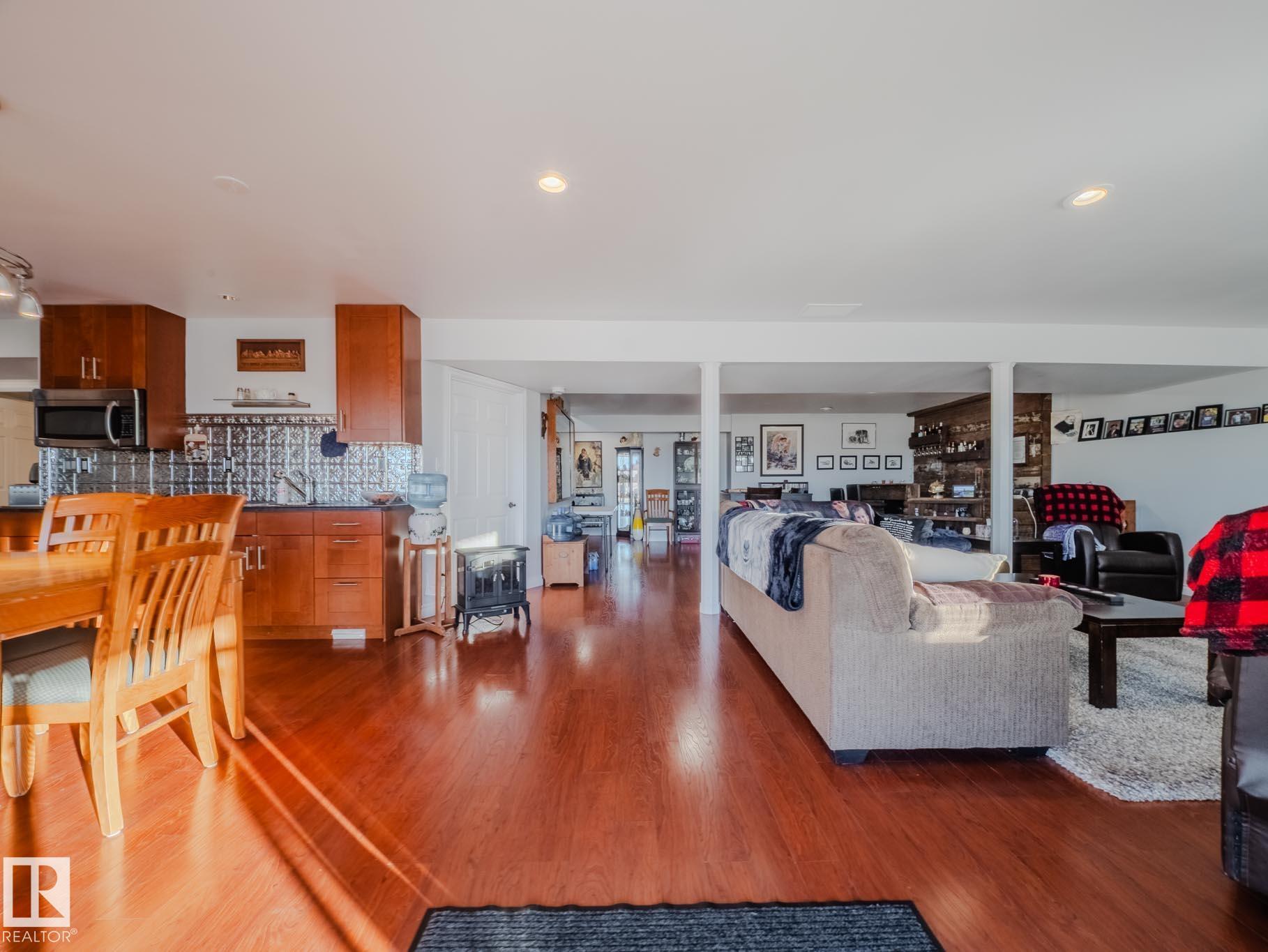 Photo 44 at 50 - 50150 Rge Rd 232, Twin Peaks Ranch Estates, Rural Leduc County