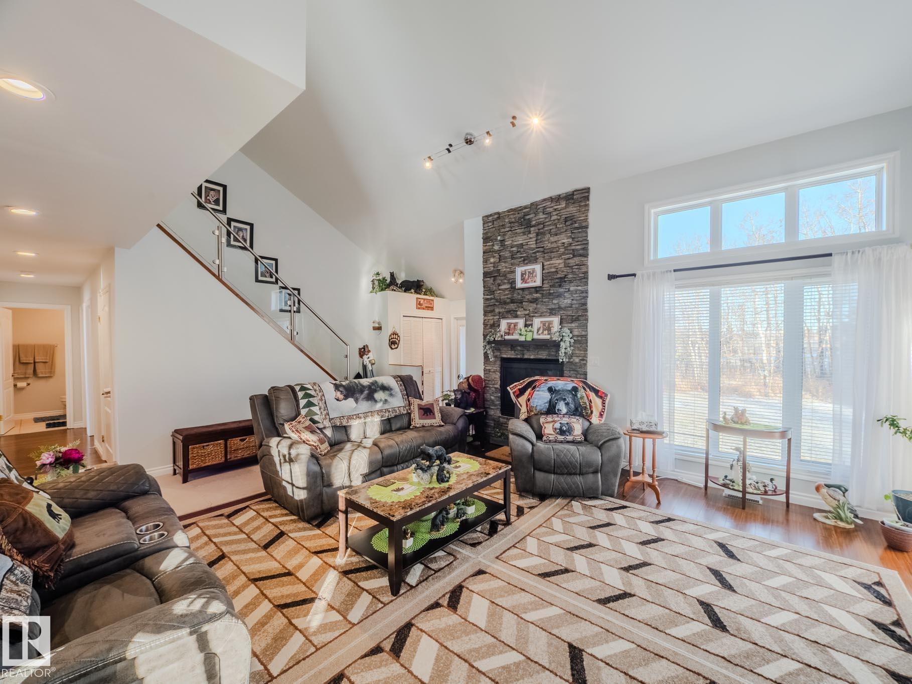 Photo 7 at 50 - 50150 Rge Rd 232, Twin Peaks Ranch Estates, Rural Leduc County