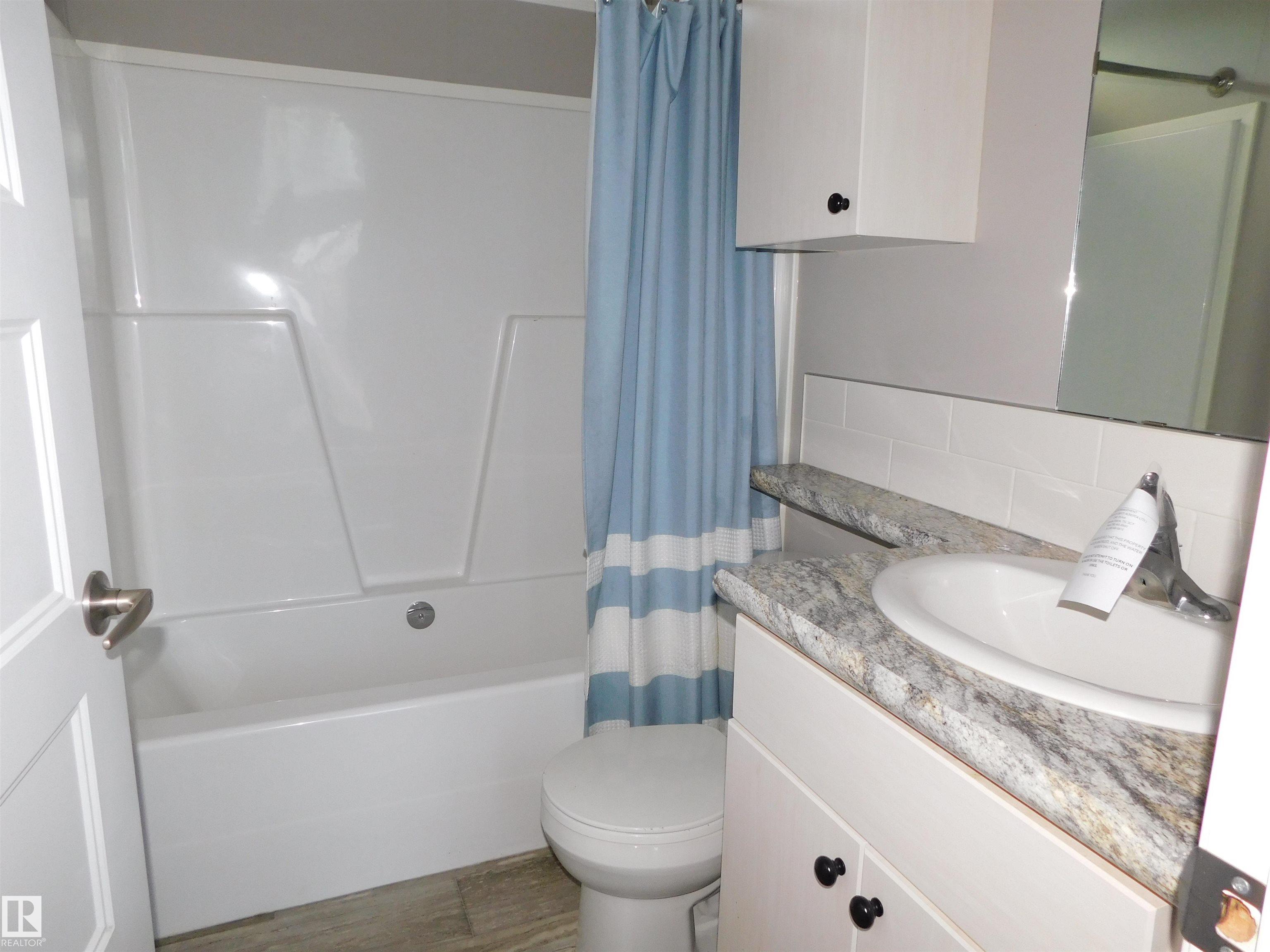 Photo 9 at 605 - 53509 Rge Road 60, Sunset Shores, Rural Parkland County