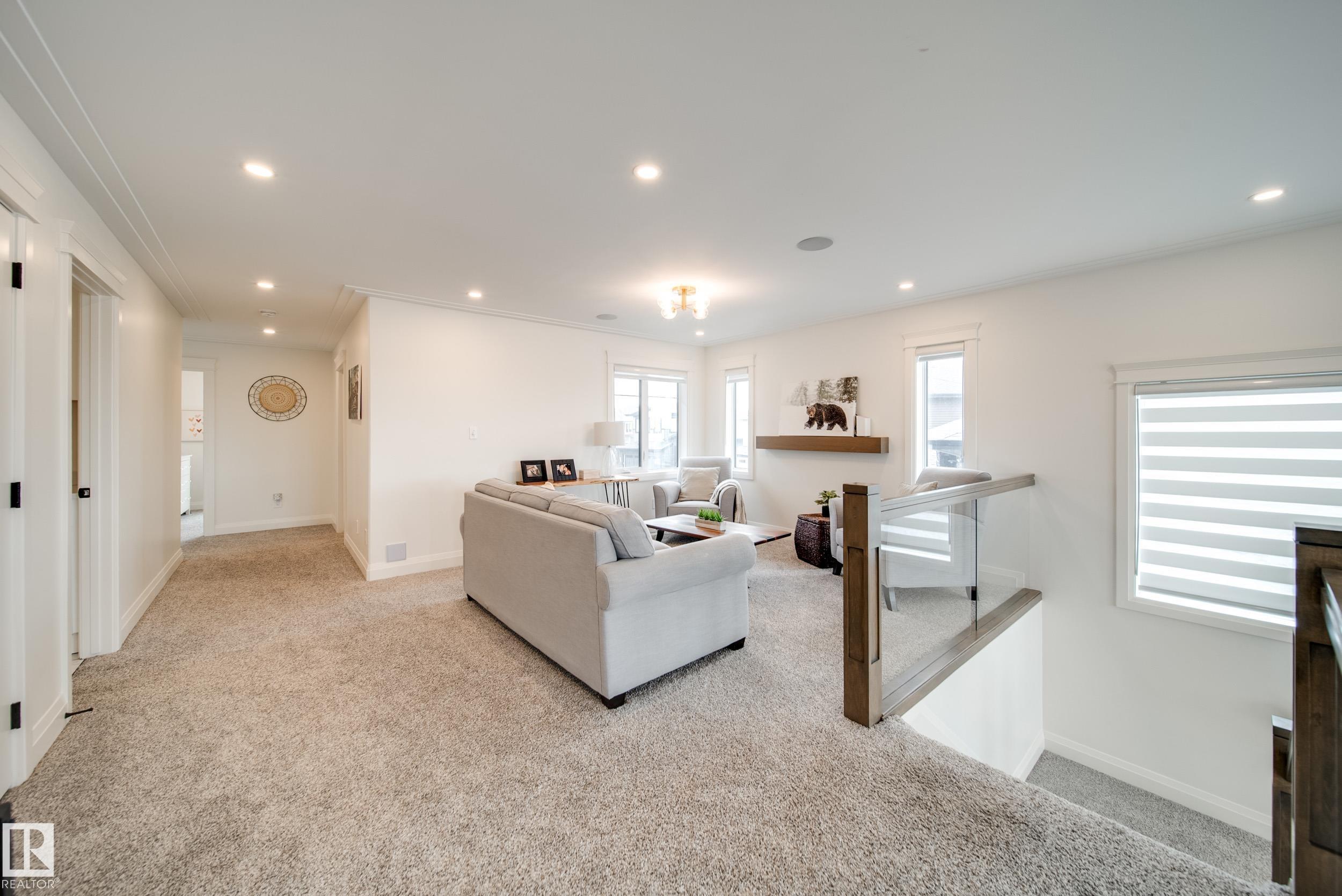 Photo 25 at 35 Elwyck Gate, Fenwyck, Spruce Grove