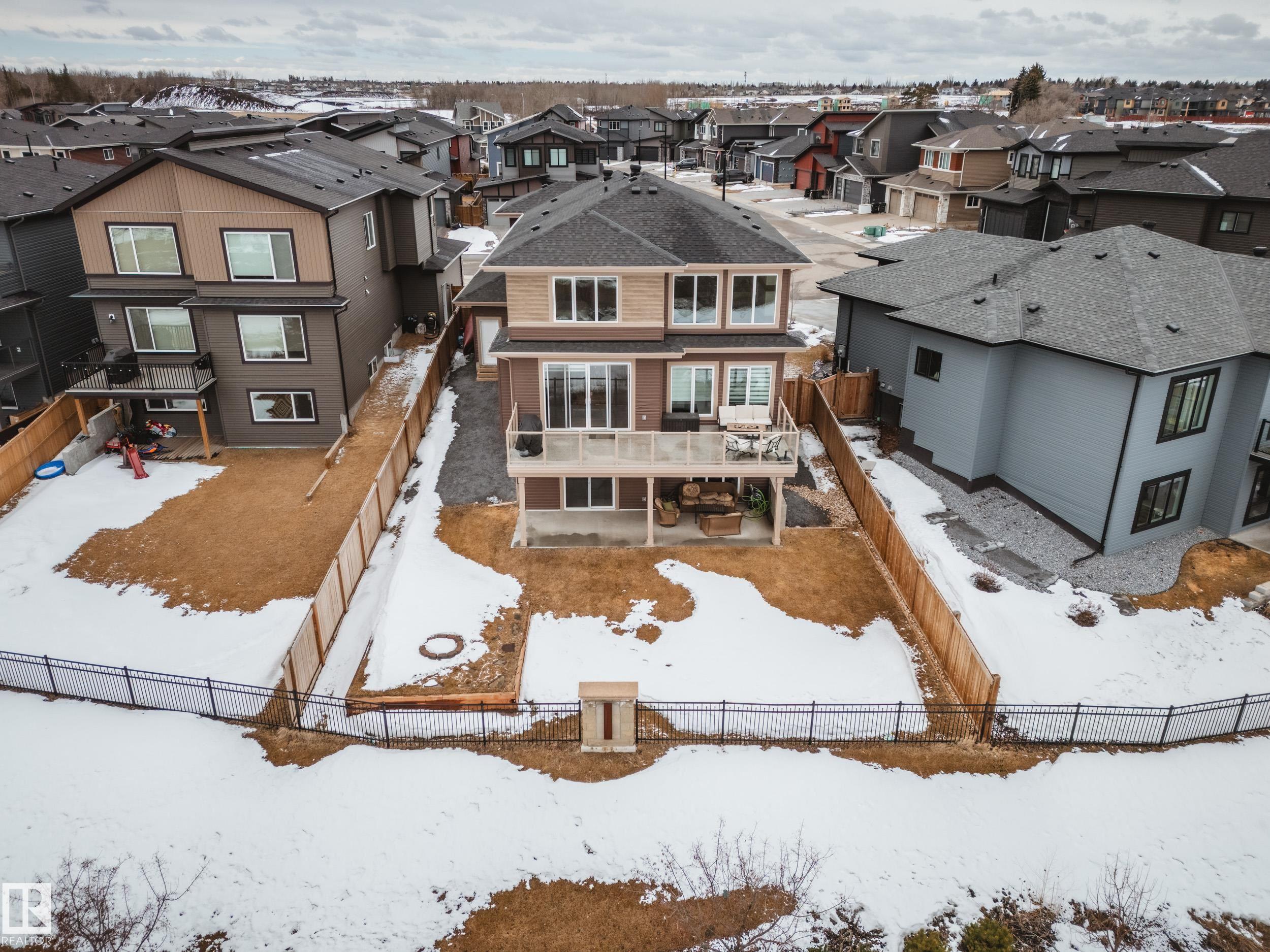 Photo 53 at 35 Elwyck Gate, Fenwyck, Spruce Grove