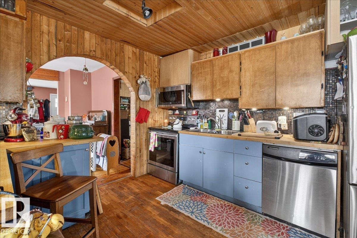 Photo 27 at 9717 159 Street NW, Glenwood, Edmonton