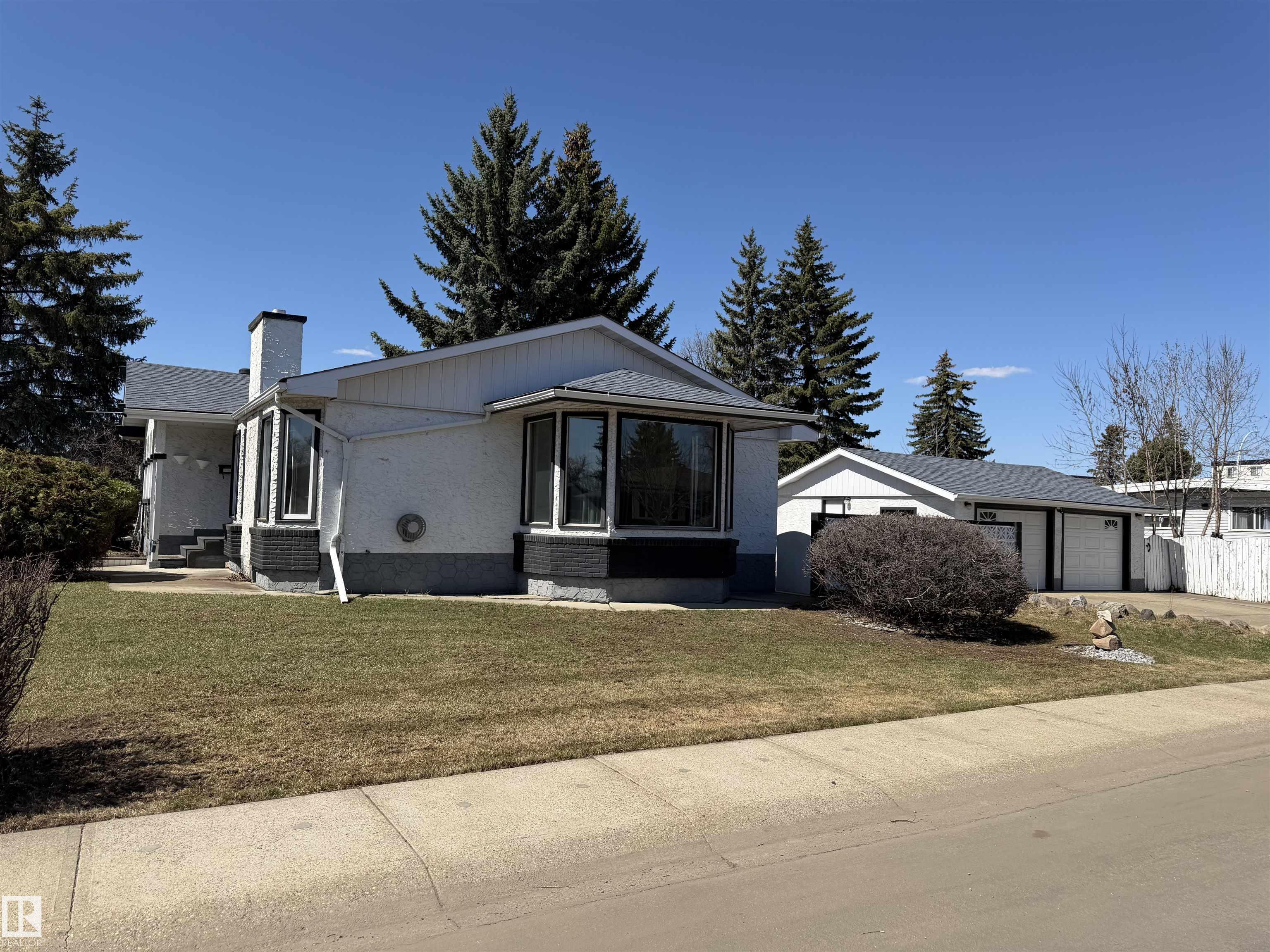 Picture for 17104 85 AV NW