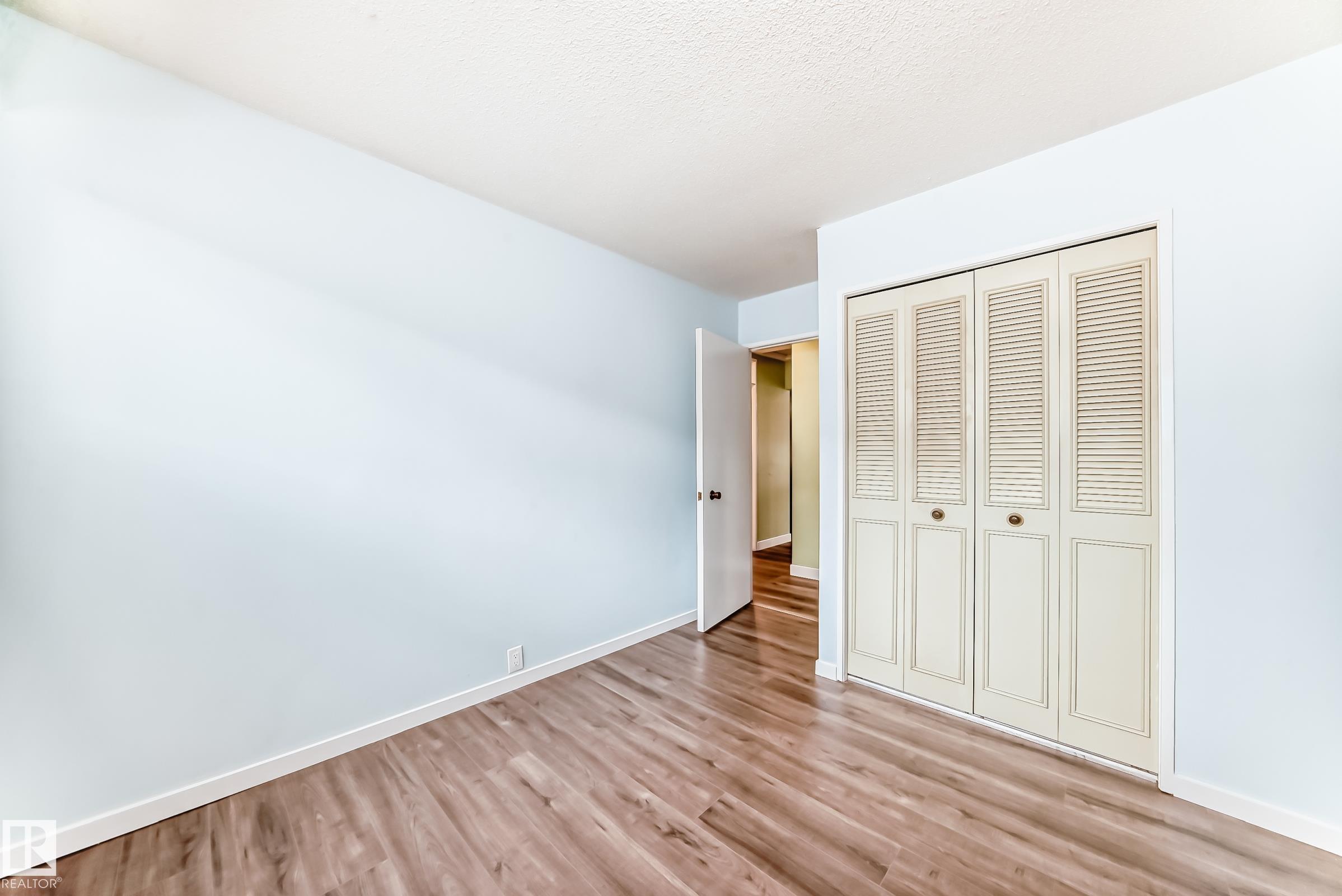 https://zimg.paragon.ice.com/ParagonImages/Property/PM/RAE/225394331/23/0/0/77147762967f6e9aa3c63082d9909e1f/1/f1f13630763dbb61db48d25153188f0a/225394331-d2fc6911-fc22-4500-8713-0a7705cb9328.JPG