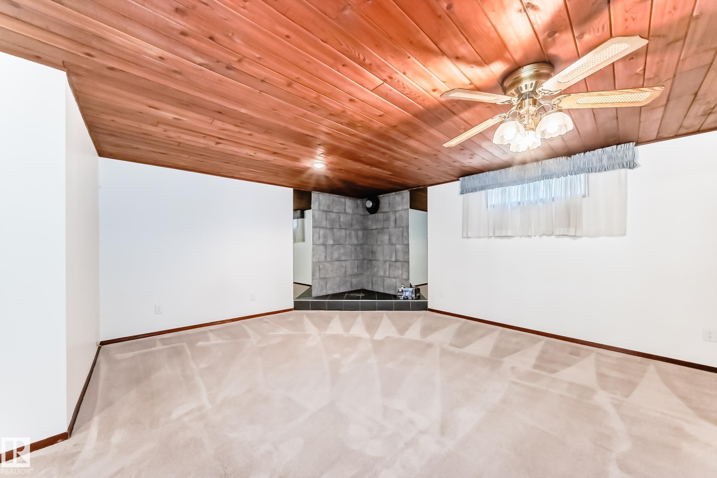 https://zimg.paragon.ice.com/ParagonImages/Property/PM/RAE/225394331/34/0/0/22d8722b827d57112ea31514aef9886d/1/f1f13630763dbb61db48d25153188f0a/225394331-f07c5baf-149a-4484-be2f-45d44b176c2d.JPG