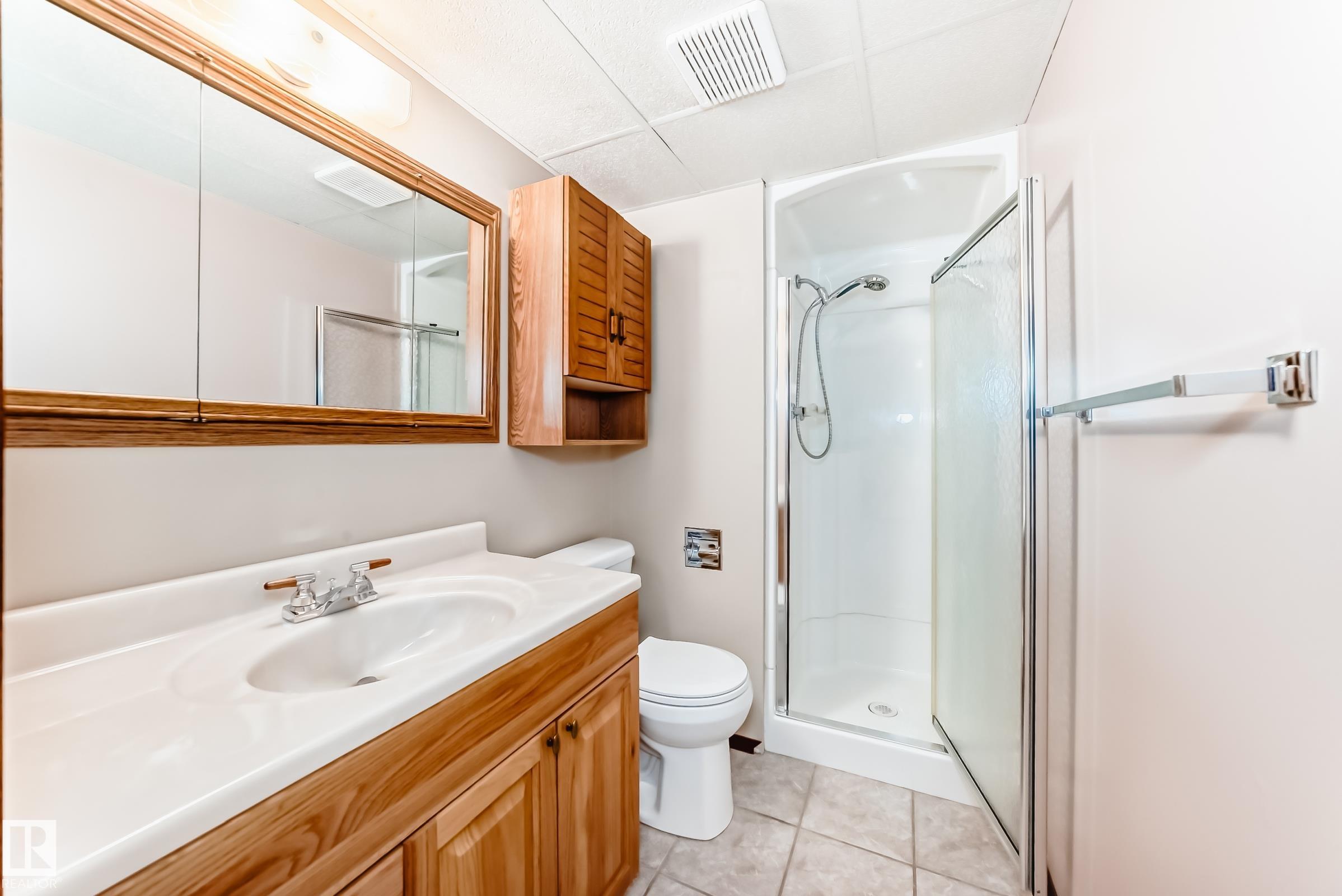 https://zimg.paragon.ice.com/ParagonImages/Property/PM/RAE/225394331/39/0/0/499d58427c86706d0c1c2009027e89fe/1/f1f13630763dbb61db48d25153188f0a/225394331-86135422-0c61-44a6-ab7f-21127ac2b193.JPG