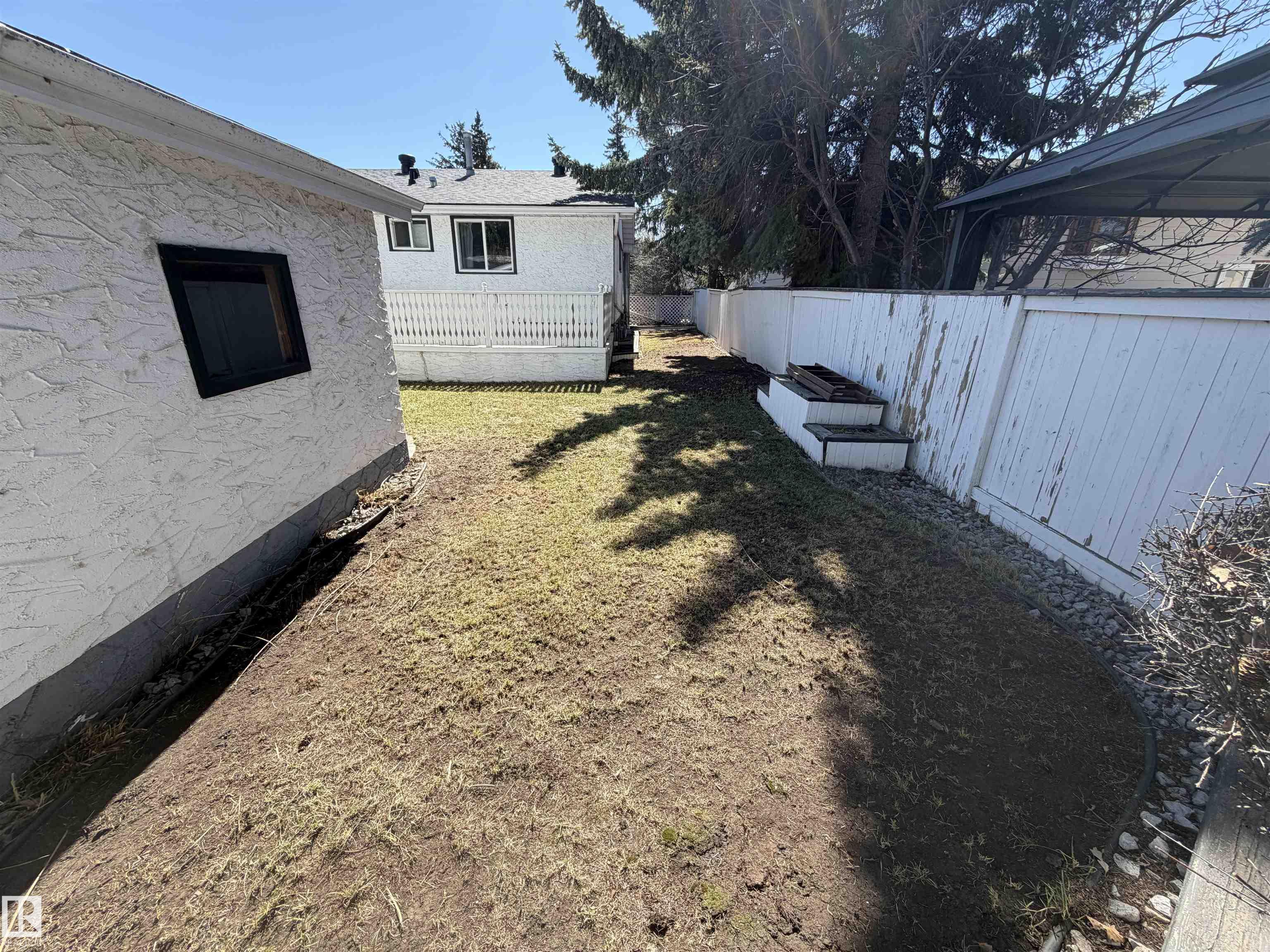 https://zimg.paragon.ice.com/ParagonImages/Property/PM/RAE/225394331/50/0/0/e598a2867ec38cef06c8805d9300cb58/1/f1f13630763dbb61db48d25153188f0a/225394331-d503a398-af6f-443d-b992-0280f59c79ce.JPG