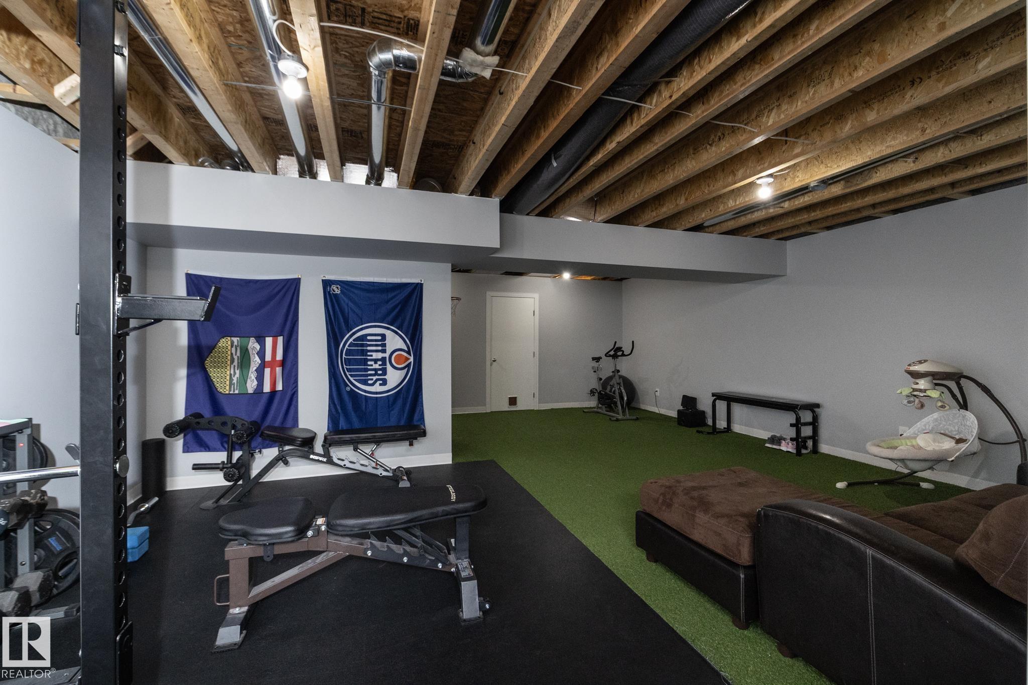 Photo 34 at 2088 Graydon Hill Crescent SW, Graydon Hill, Edmonton