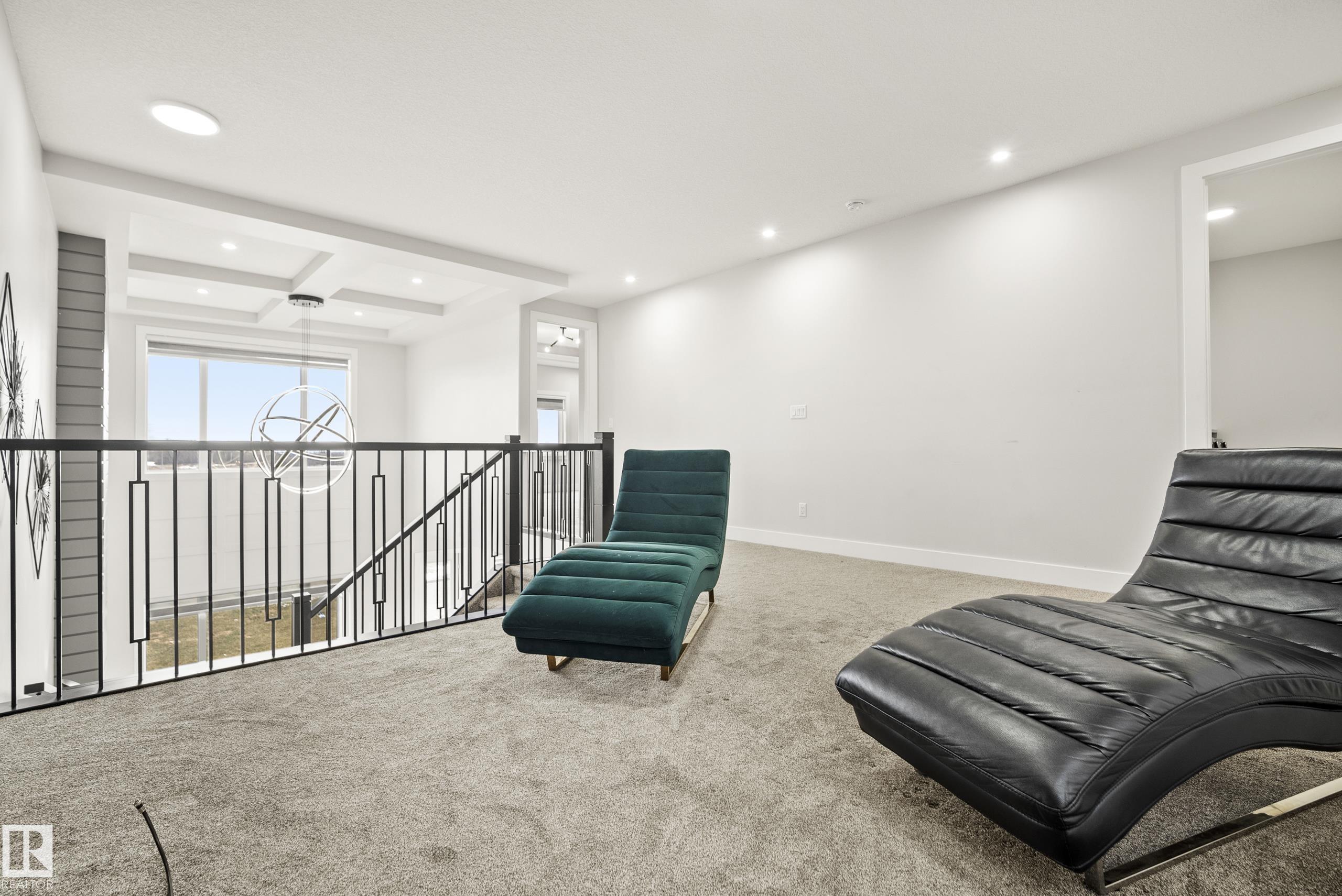 Photo 23 at 15031 10 Street NW, Fraser, Edmonton