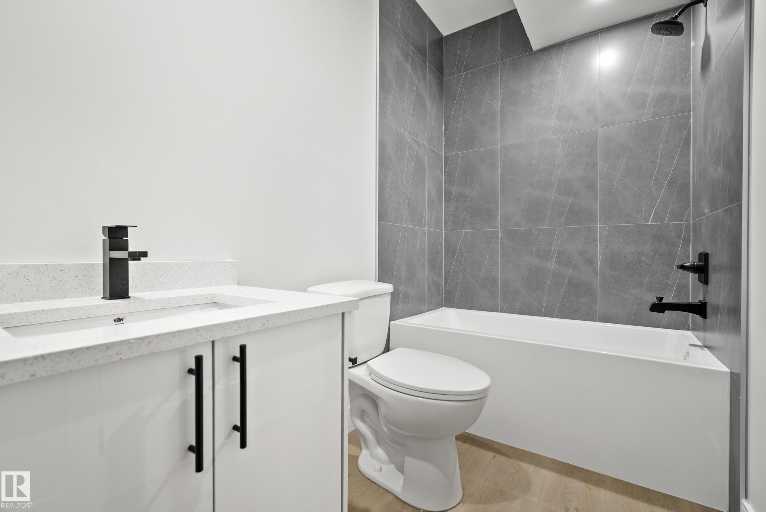 Photo 39 at 15031 10 Street NW, Fraser, Edmonton